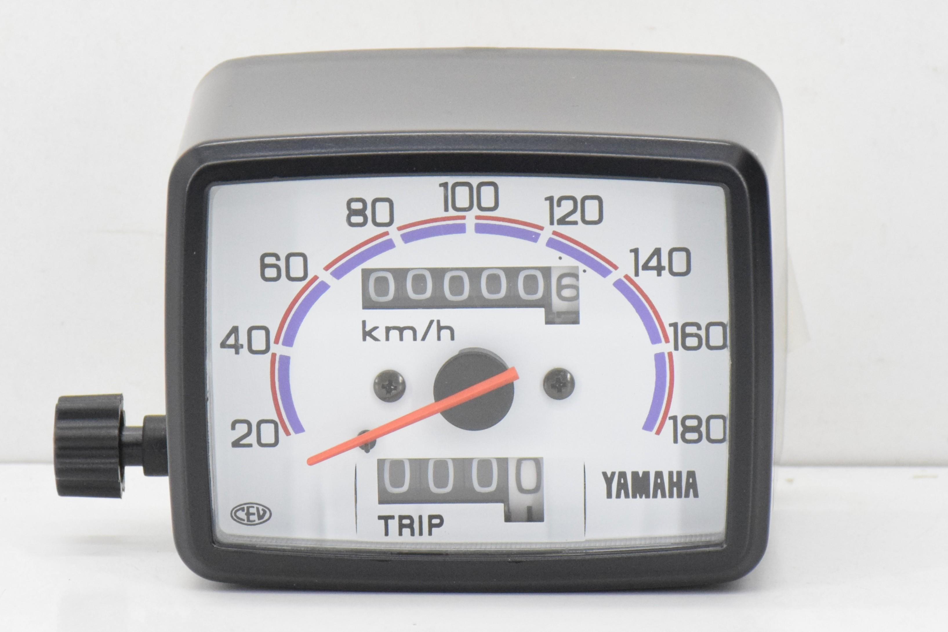 Contakilometri Fondo Bianco Originale Yamaha TT 600 E-S 4GVH35701000