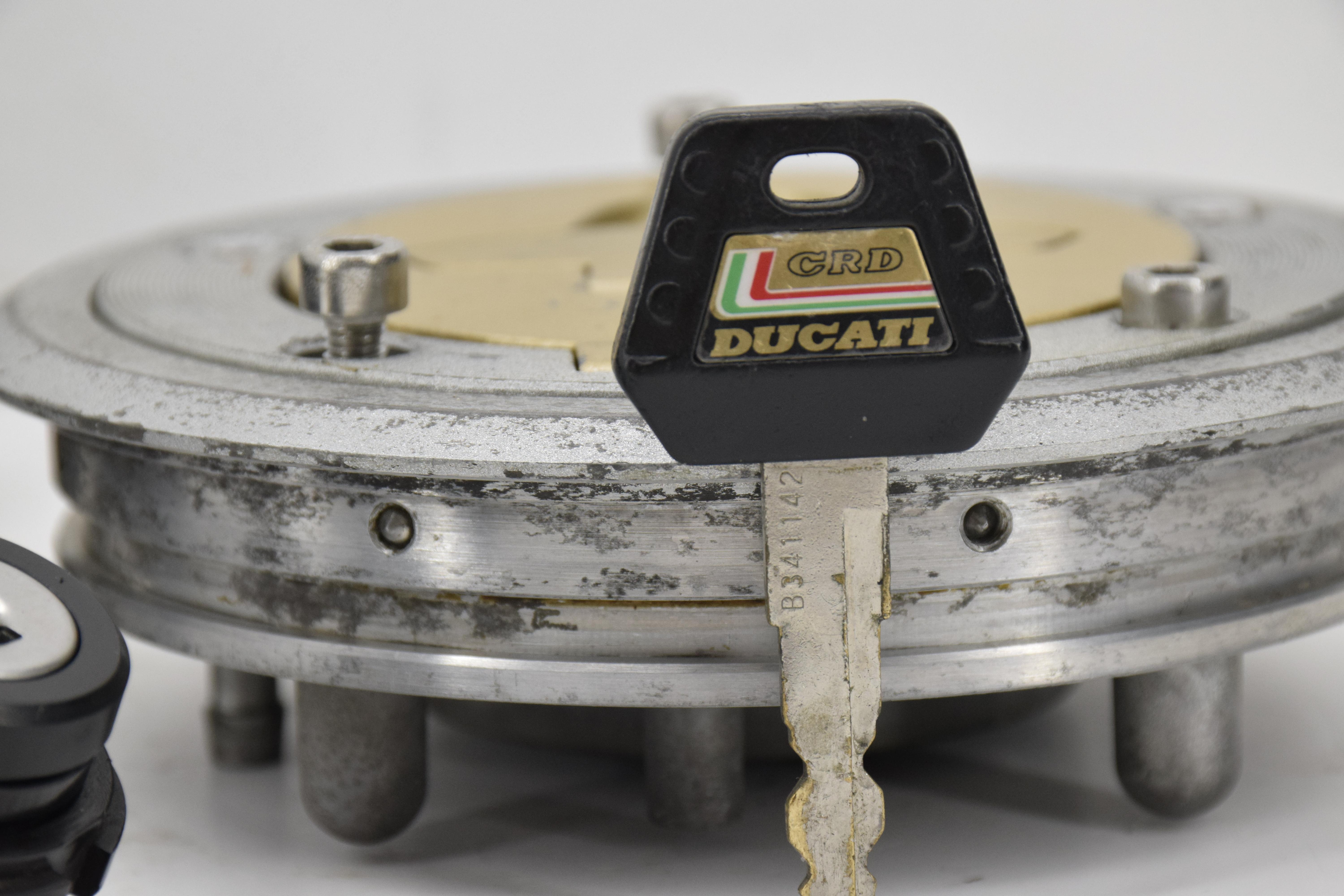 Kit Chiavi Tappo Serbatoi Originale Ducati SS 750 900 600