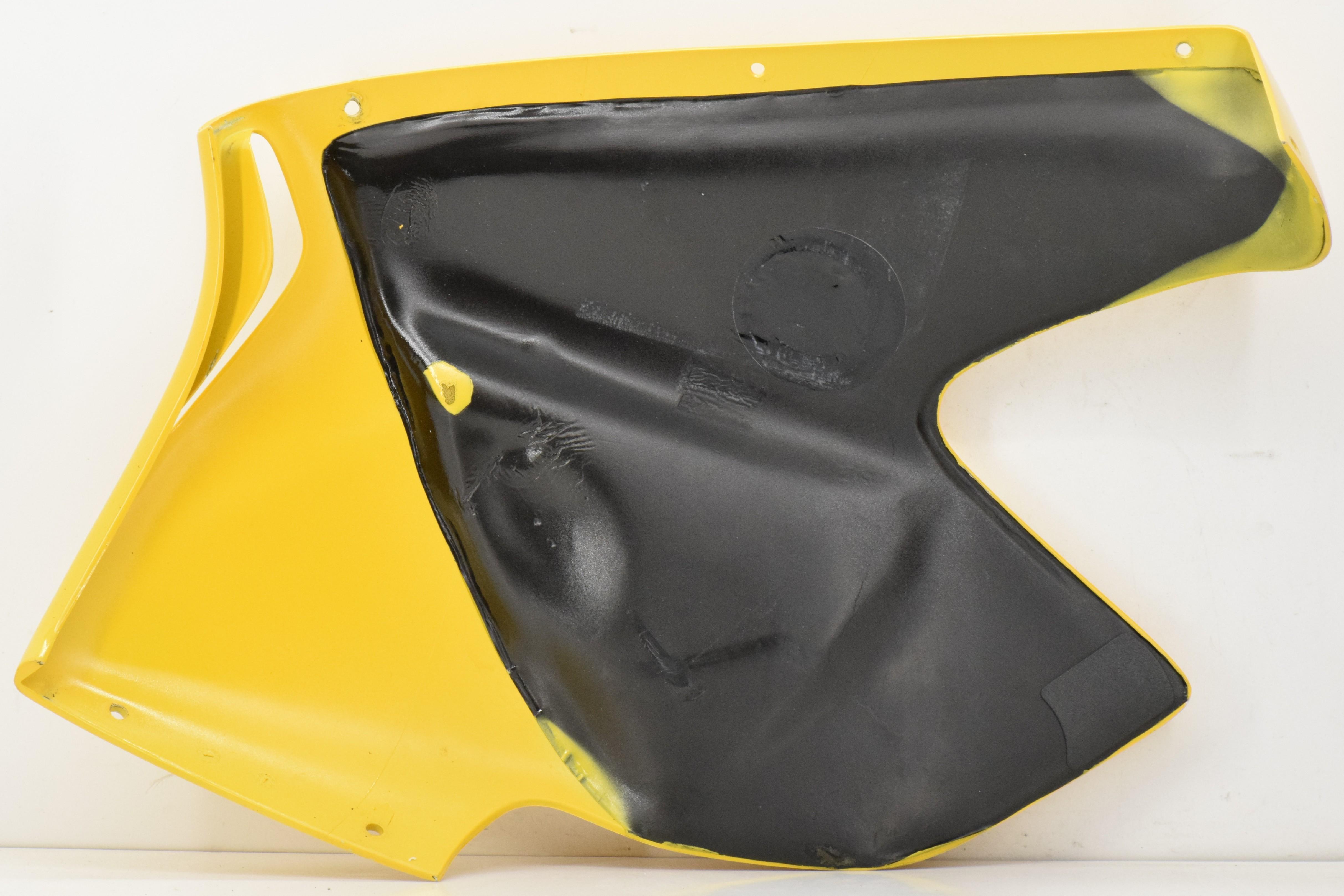 Carena Puntale Inferiore Destro Giallo Ducati ST4 ST2  48010612AA