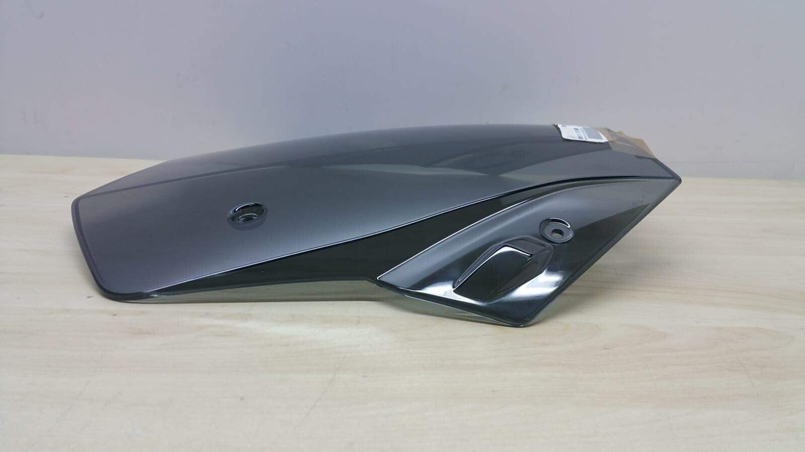 Pexiglass Sport Fume Basso Originale Yamaha T MAX 2012 2016 cod. 59C283J000 Pexiglass Sport Fume Basso Originale Yamaha T MAX 2012 2016 cod. 59C283J000