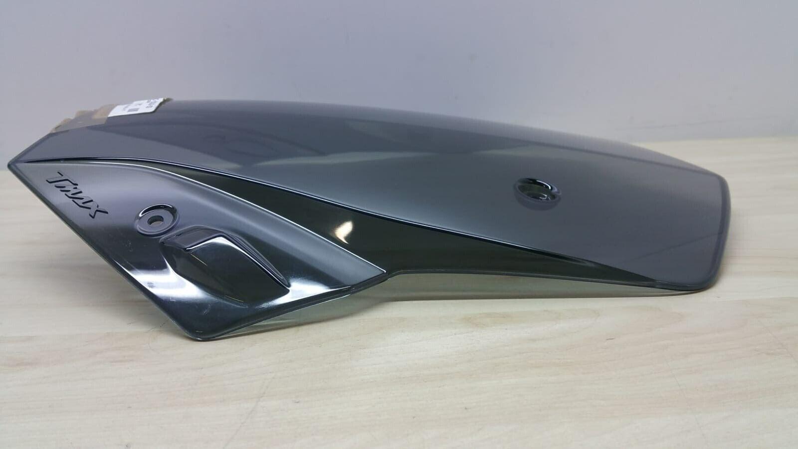 Pexiglass Sport Fume Basso Originale Yamaha T MAX 2012 2016 cod. 59C283J000 Pexiglass Sport Fume Basso Originale Yamaha T MAX 2012 2016 cod. 59C283J000