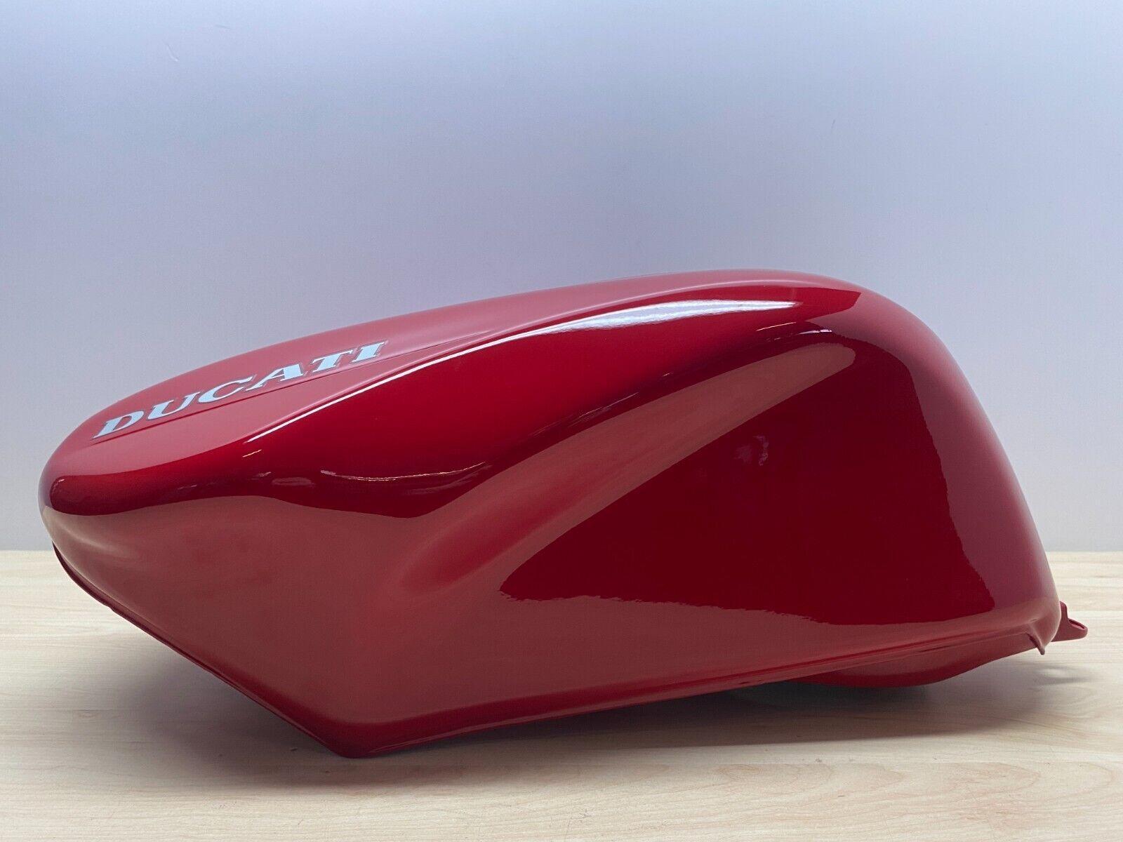 ducati serbatoio rosso originale ducati 748 916 biposto   58610252aa - foto 1