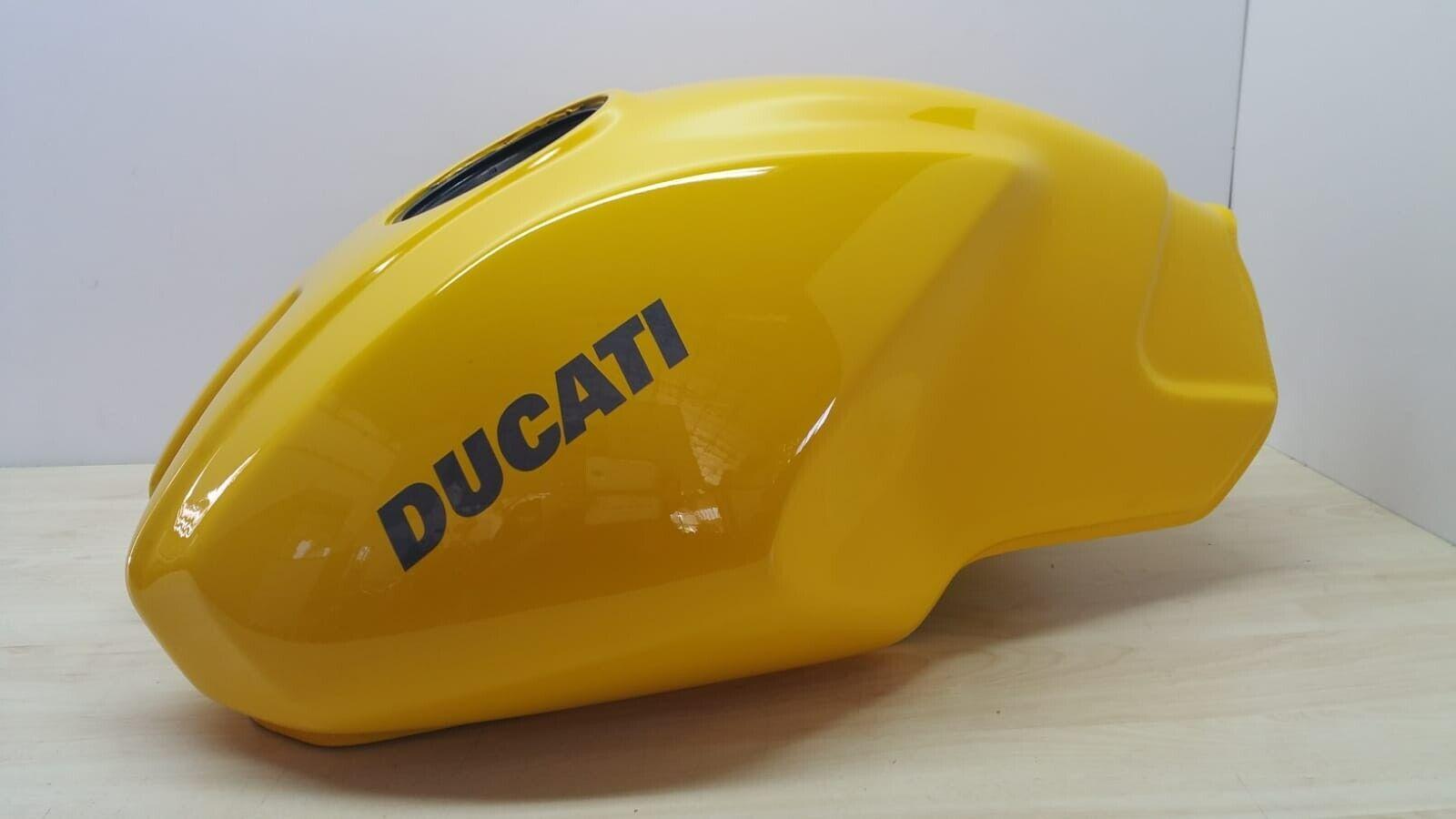 ducati serbatoio giallo riverniciato originale ducati monster 2001 2004   58610311ac - foto 1