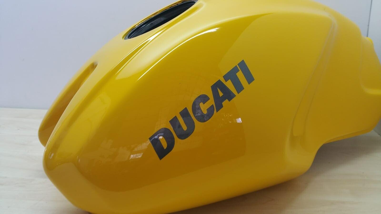 ducati serbatoio giallo riverniciato originale ducati monster 2001 2004   58610311ac - foto 4
