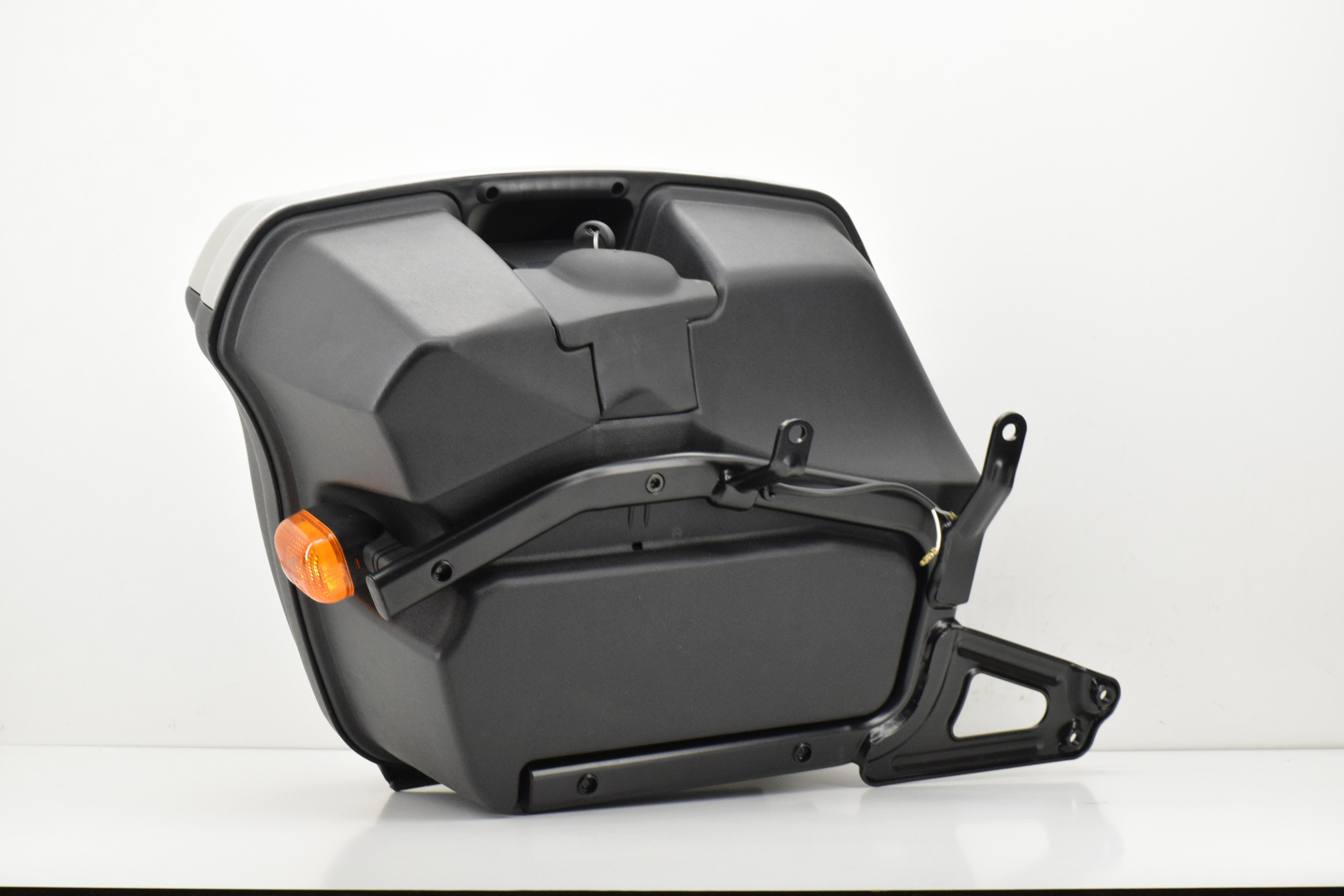 ducati coppia borse laterali grigie originali ducati st2 st4 99 03 96722001ah - foto 2