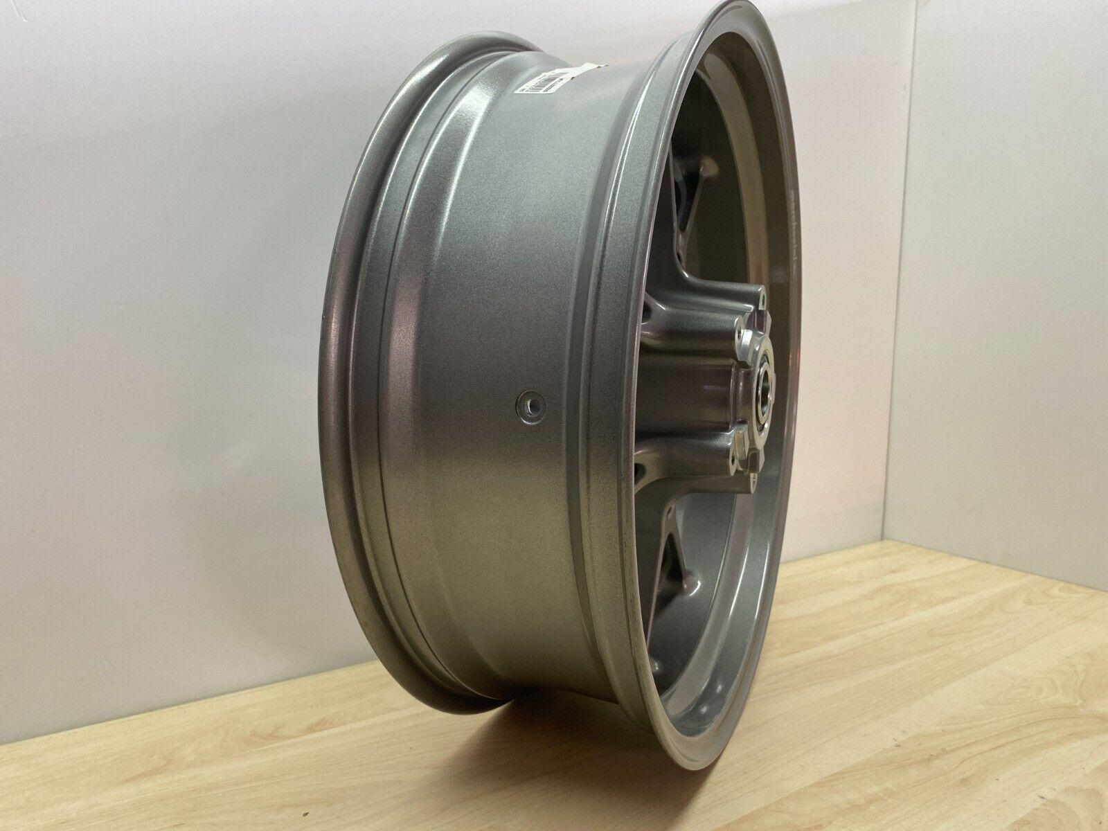 ducati cerchio posteriore ducati 749 999 smontato da una moto nuova  50220771aa - foto 3
