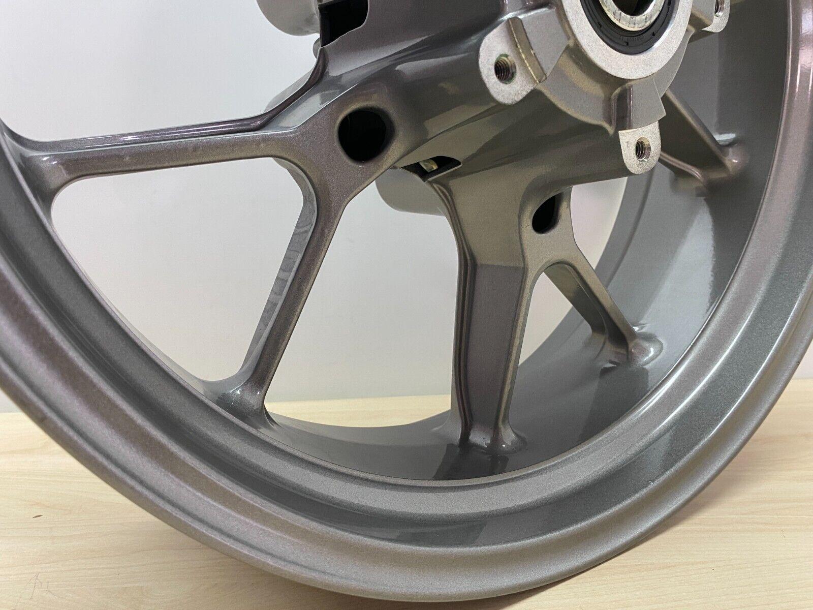 ducati cerchio posteriore ducati 749 999 smontato da una moto nuova  50220771aa - foto 4