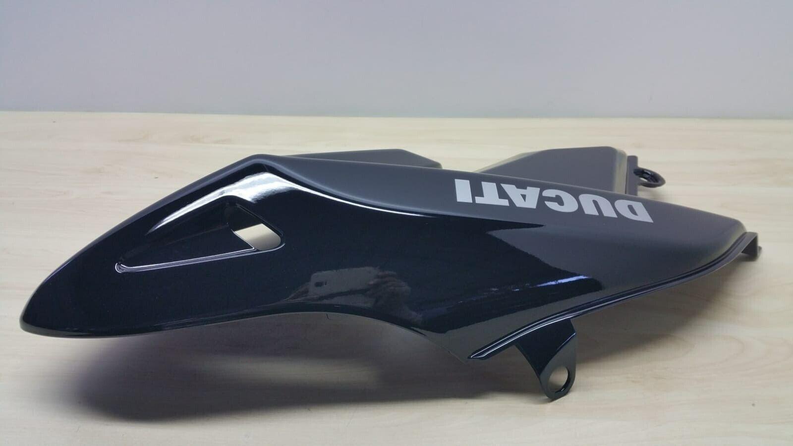 ducati carena destra nera  originale ducati hypermotard 1100 2008 48012501at - foto 5