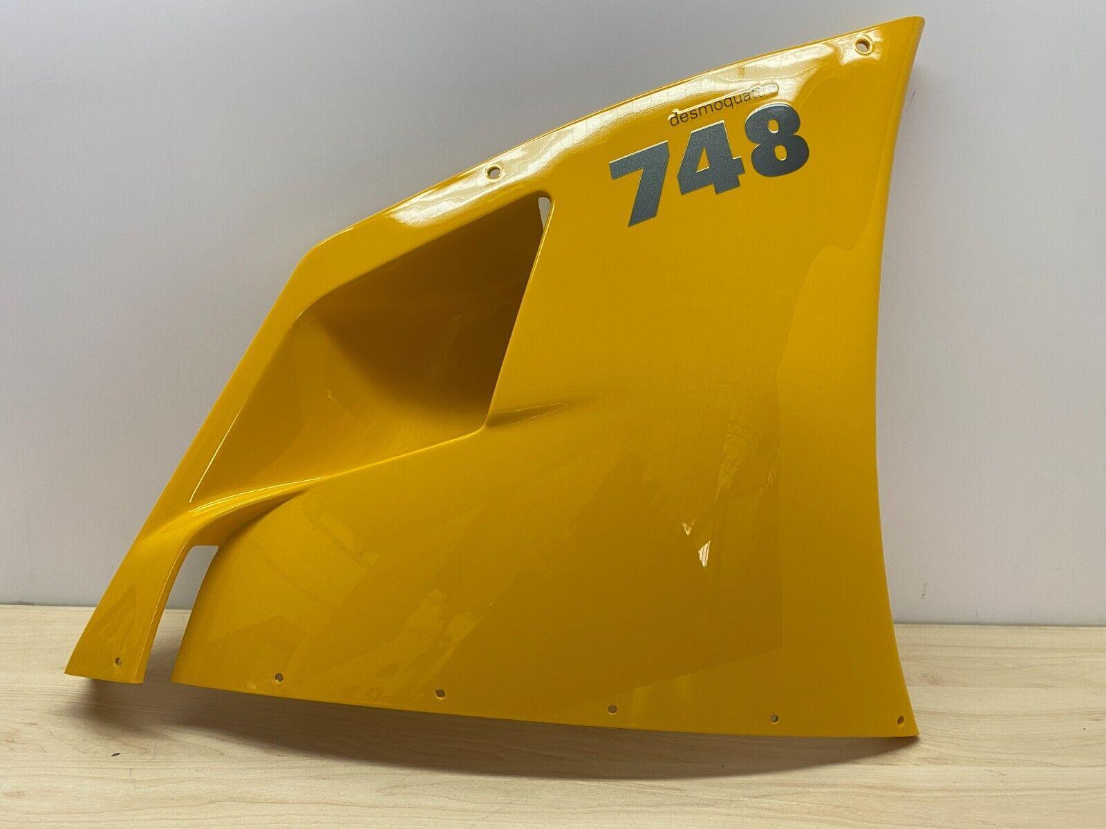 ducati semicarena gialla superiore destra originale ducati 748  48010401eb - foto 1