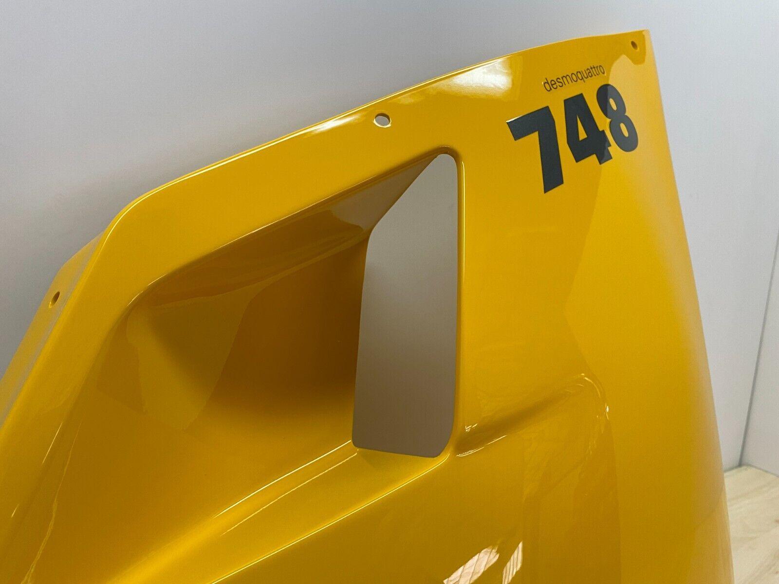 ducati semicarena gialla superiore destra originale ducati 748  48010401eb - foto 2