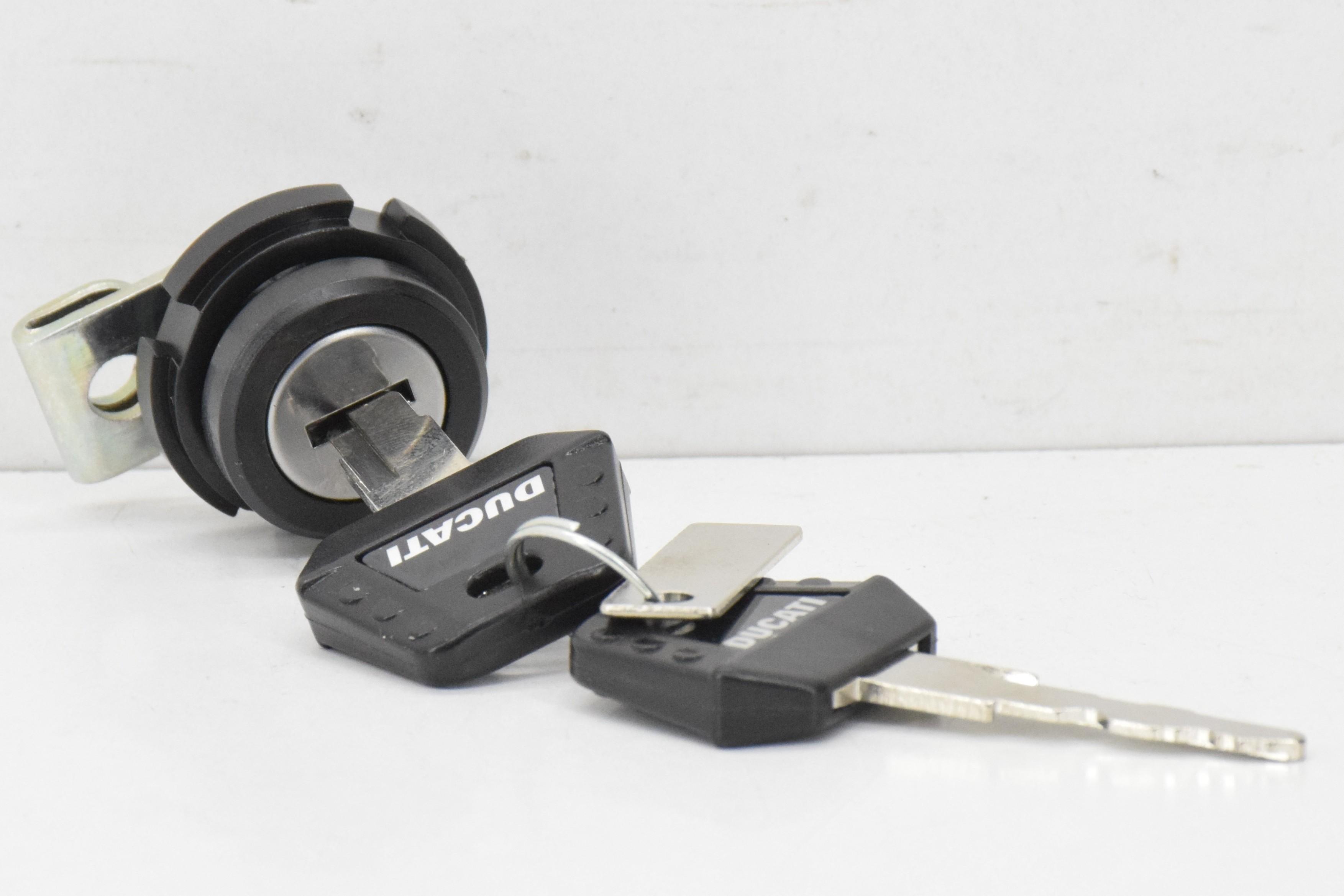 ducati kit serratura sella originale ducati 998 bip. 900ss 999 59820231a - foto 1