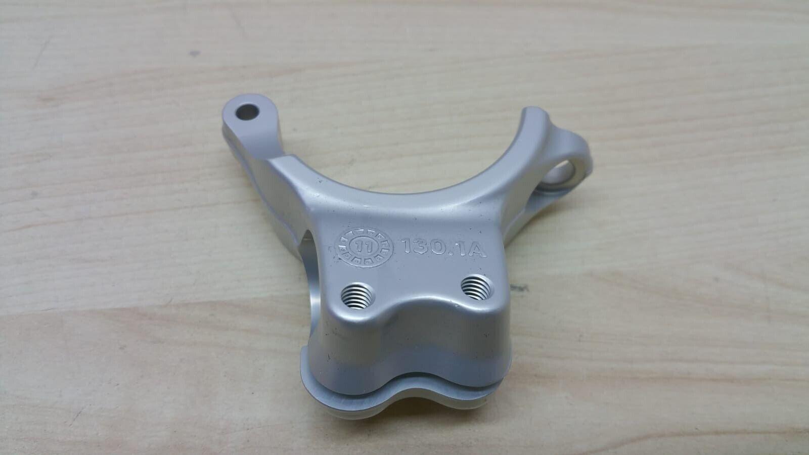 ducati morsetto anteriore sinistro originale ducati panigale v2 36011331ba - foto 2