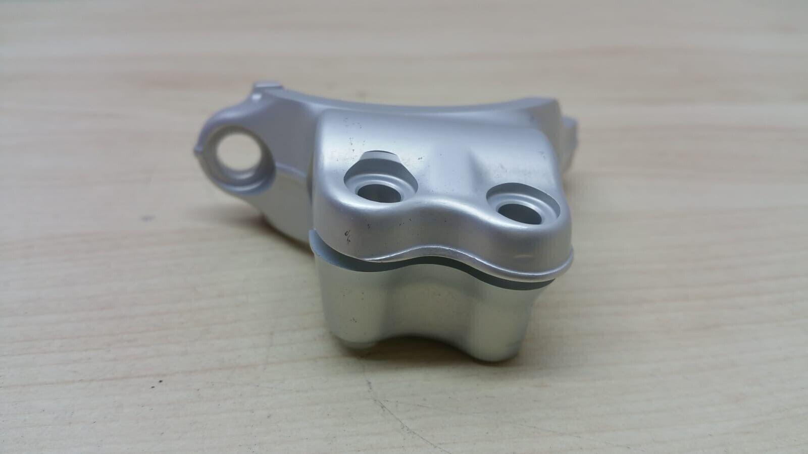 ducati morsetto anteriore sinistro originale ducati panigale v2 36011331ba - foto 3