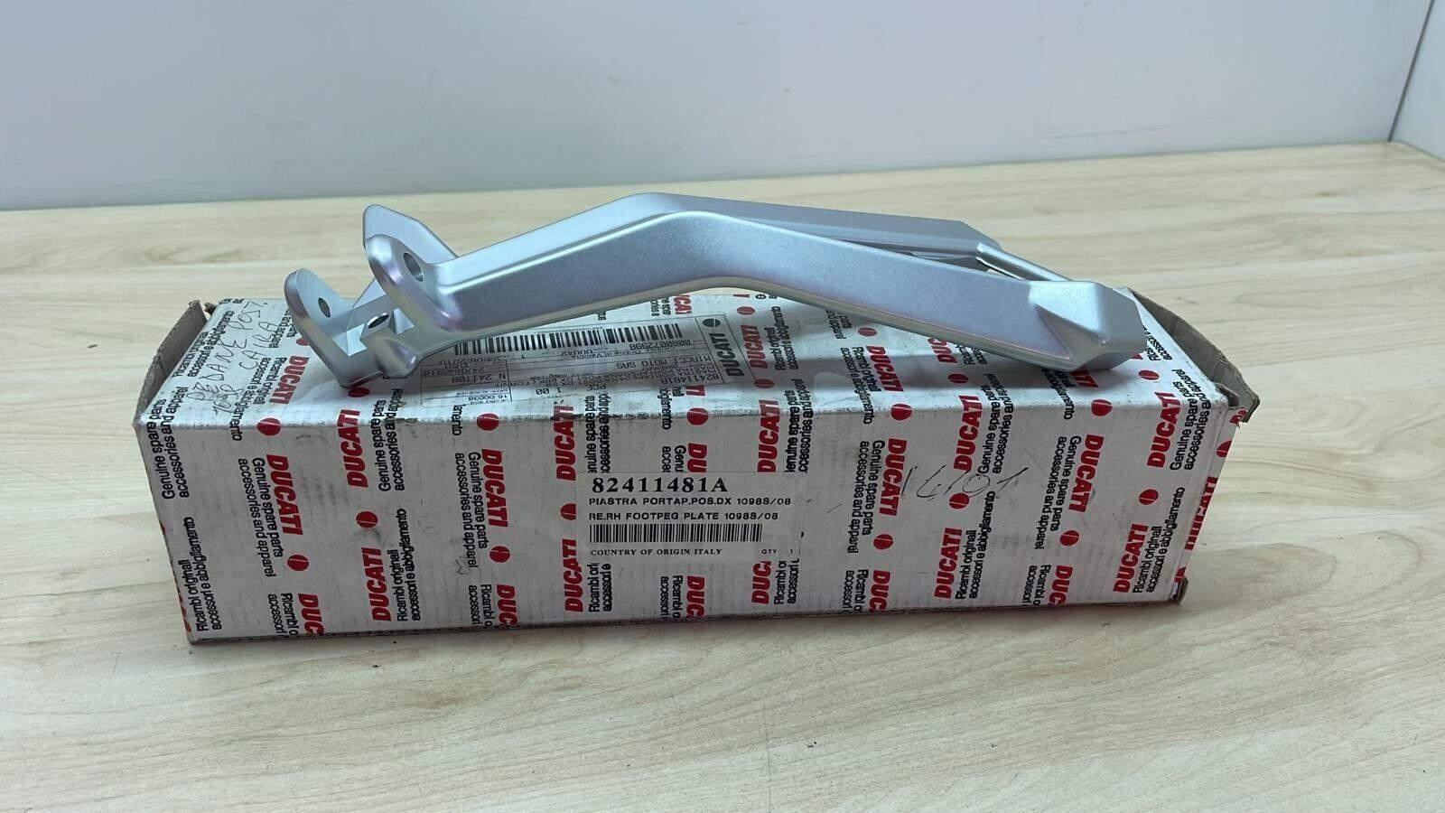 ducati portapedana destra posteriore originale ducati 848 1098s 2008 82411481a - foto 1