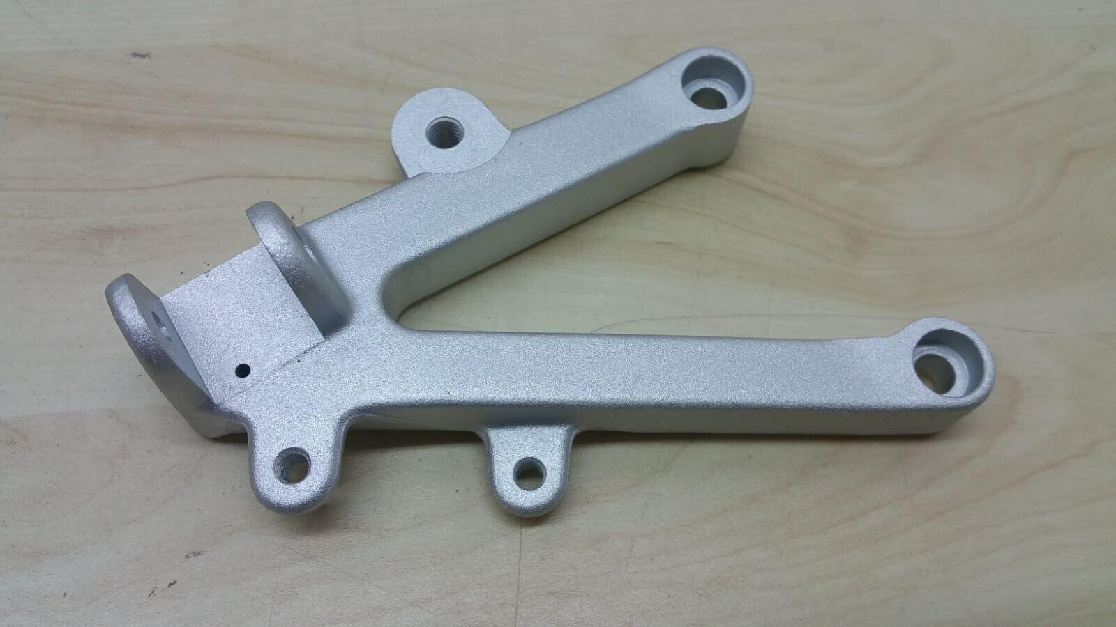 ducati piastra portapedana anteriore sinistra originale ducati 82410741a - foto 3