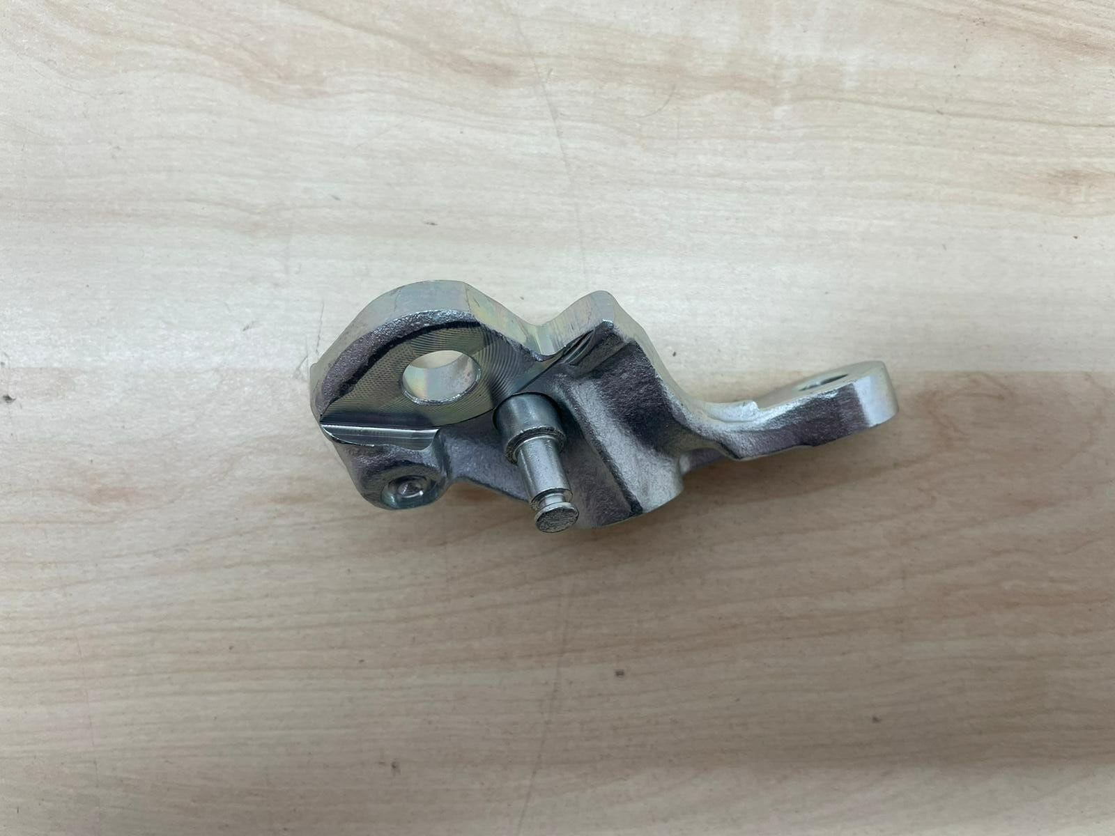 ducati staffa supporto cavalletto laterale originale ducati mr 695 400  55620271c - foto 2