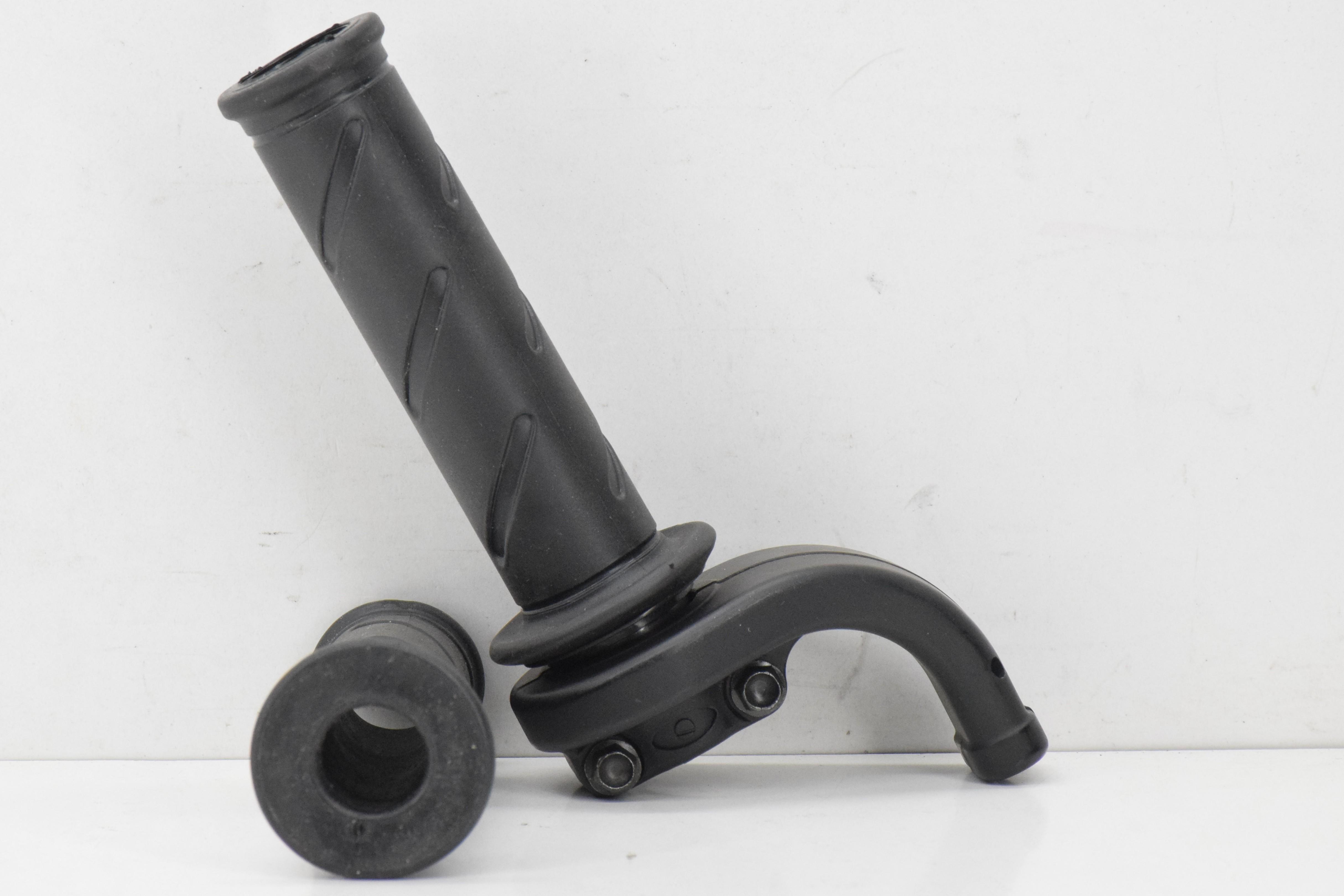 ducati comando gas acceleratore nero originale ducati paul-smart 06 65440121a - foto 5 ducati comando gas acceleratore nero originale ducati paul-smart 06 65440121a - foto 5