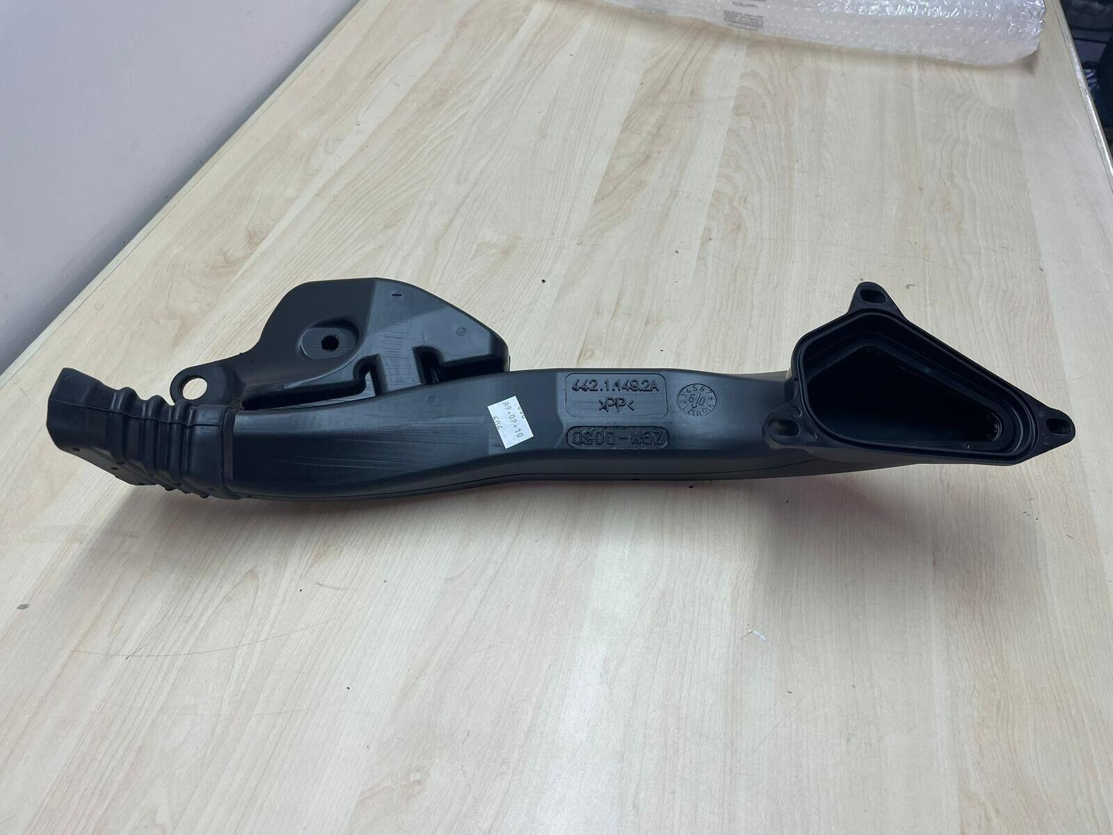 ducati convogliatore aria destro originale ducati 848 2008 44211492a - foto 4 ducati convogliatore aria destro originale ducati 848 2008 44211492a - foto 4