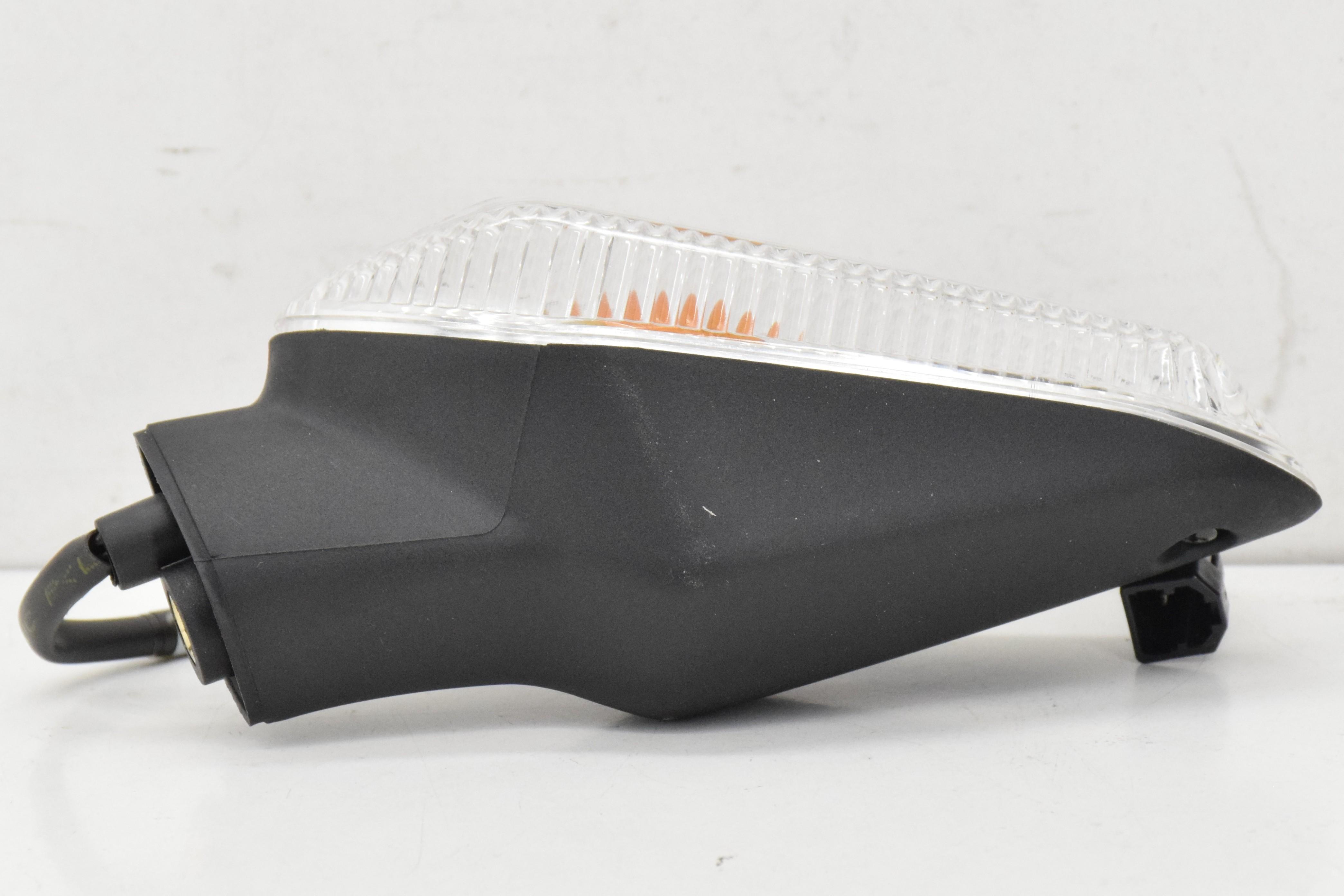 ducati indicatore freccia anteriore dx ducati monster 696 09 53010232a - foto 5 ducati indicatore freccia anteriore dx ducati monster 696 09 53010232a - foto 5