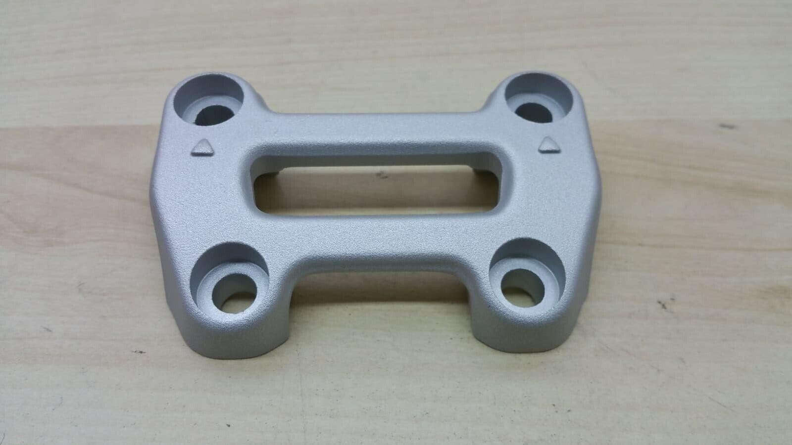 ducati cavallotto superiore manubrio originale ducati monster 796 36010891a - foto 1