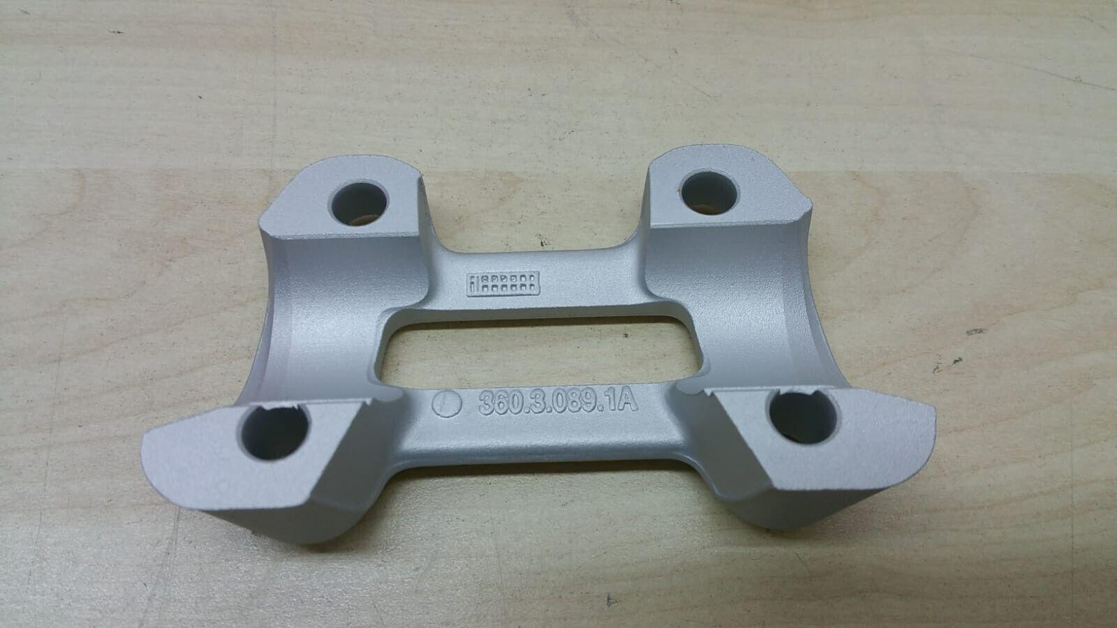ducati cavallotto superiore manubrio originale ducati monster 796 36010891a - foto 3