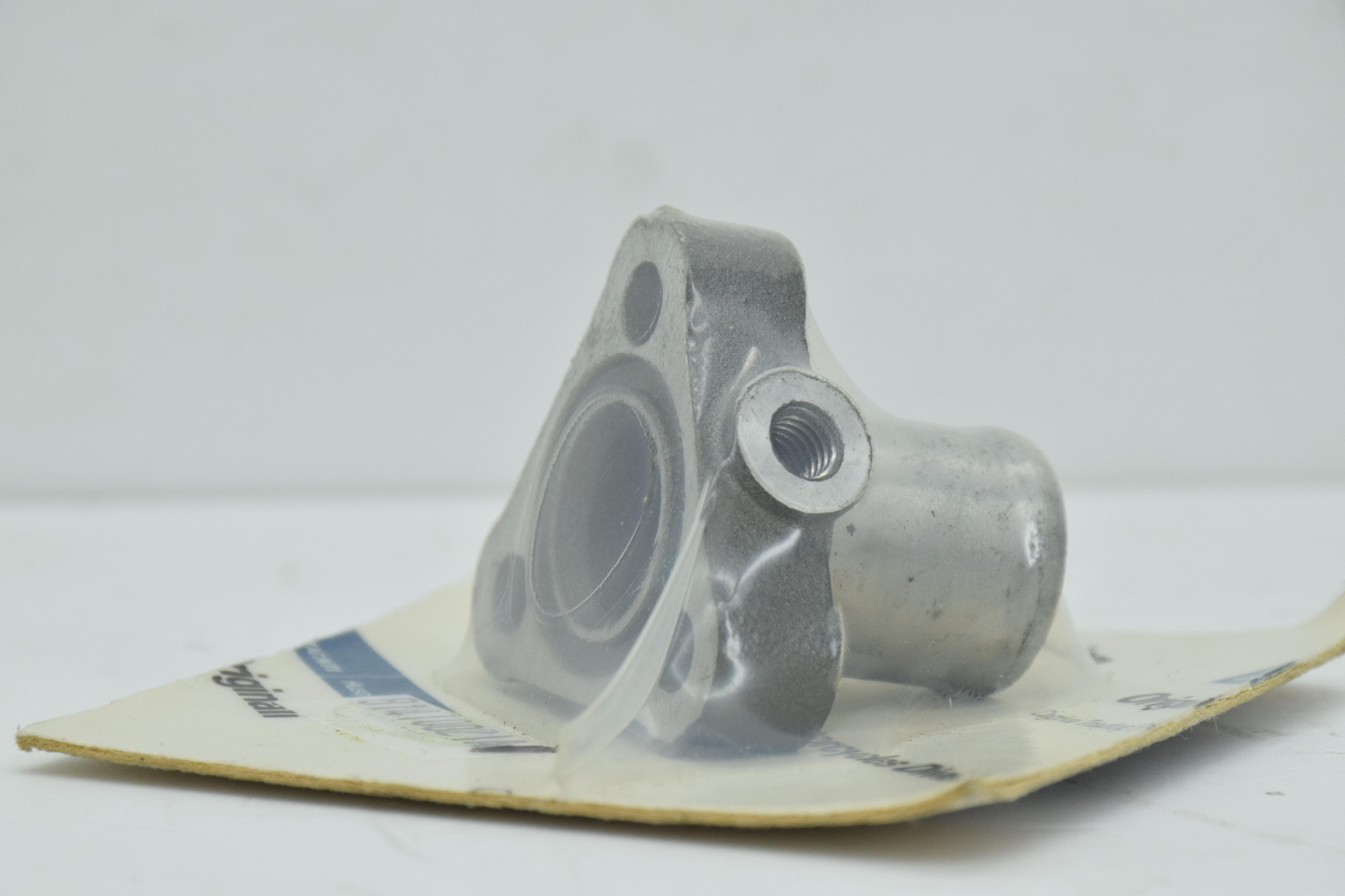 ducati raccordo acqua su cilindri ducati 851 888 916sp 81410021a - foto 1