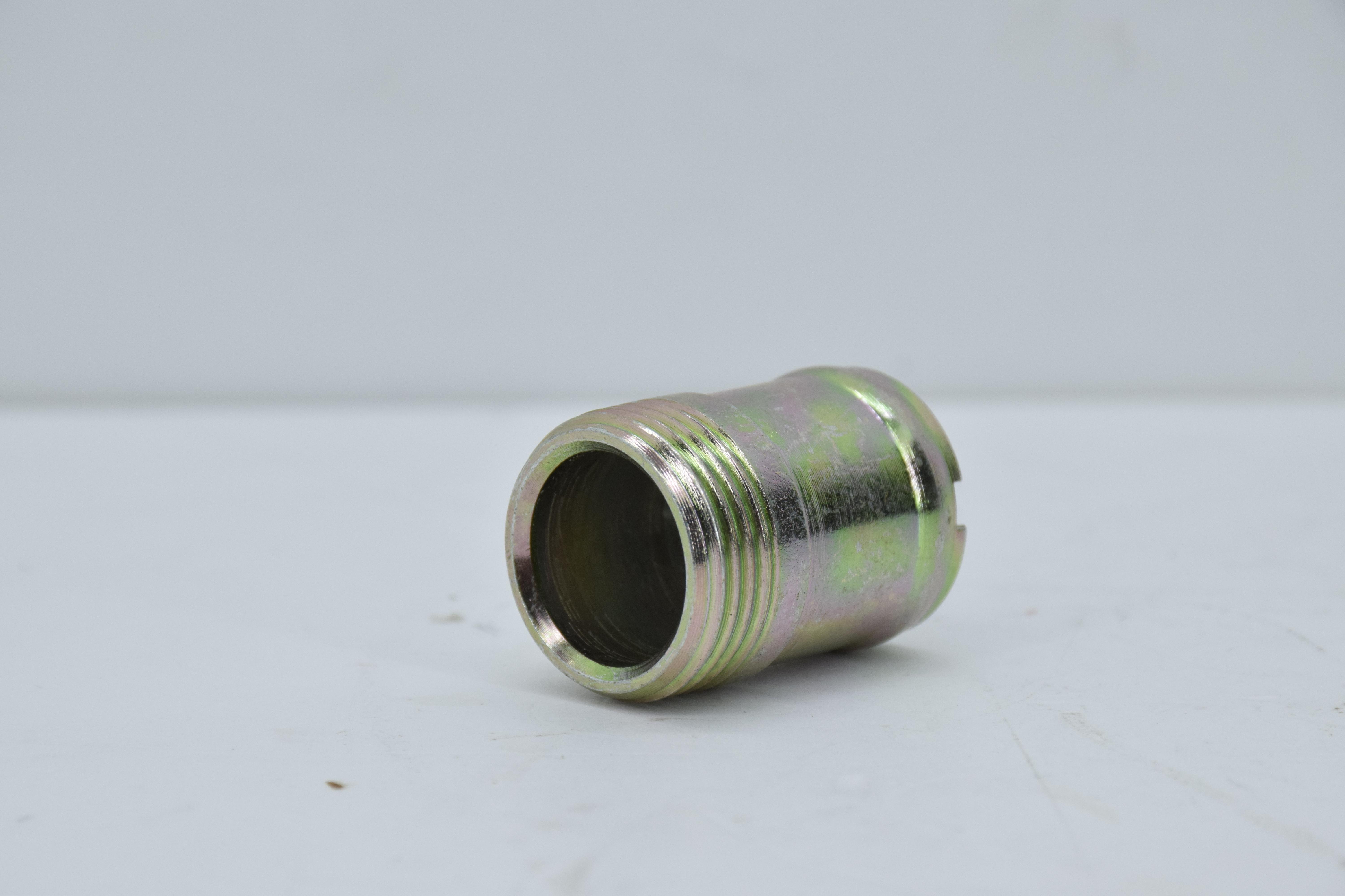 ducati raccordo mandata pompa acqua ducati diavel 1198 848 66810012a - foto 1