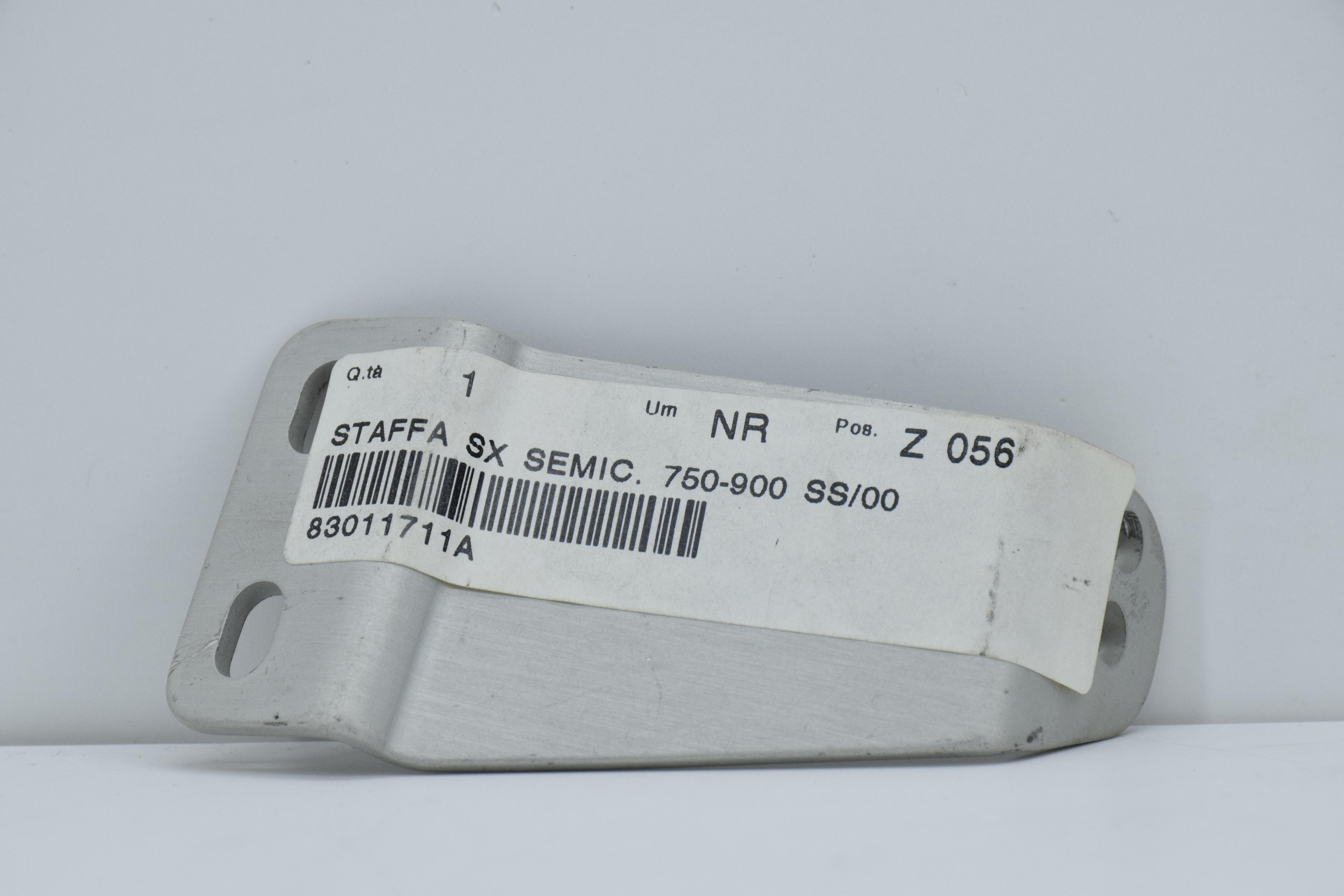 ducati staffa radiatore olio sinistra ducati ss 900 750 800 83011711a - foto 1