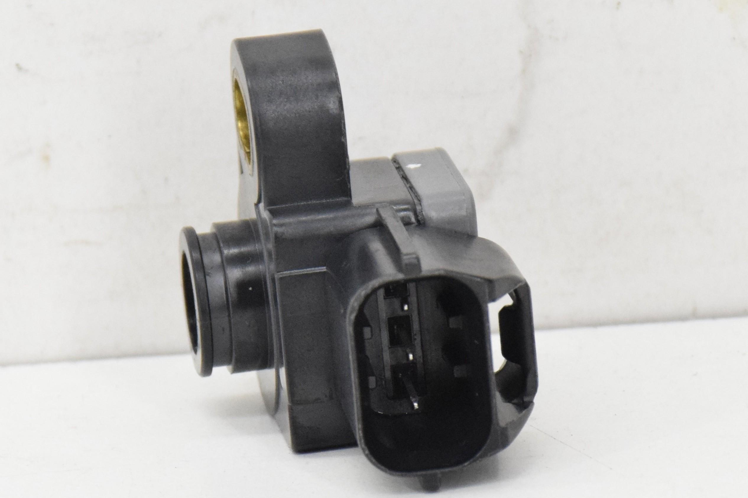 ktm sensore tps09 originale ktm xcf 350-250 11-16 81241077044 - foto 2 ktm sensore tps09 originale ktm xcf 350-250 11-16 81241077044 - foto 2