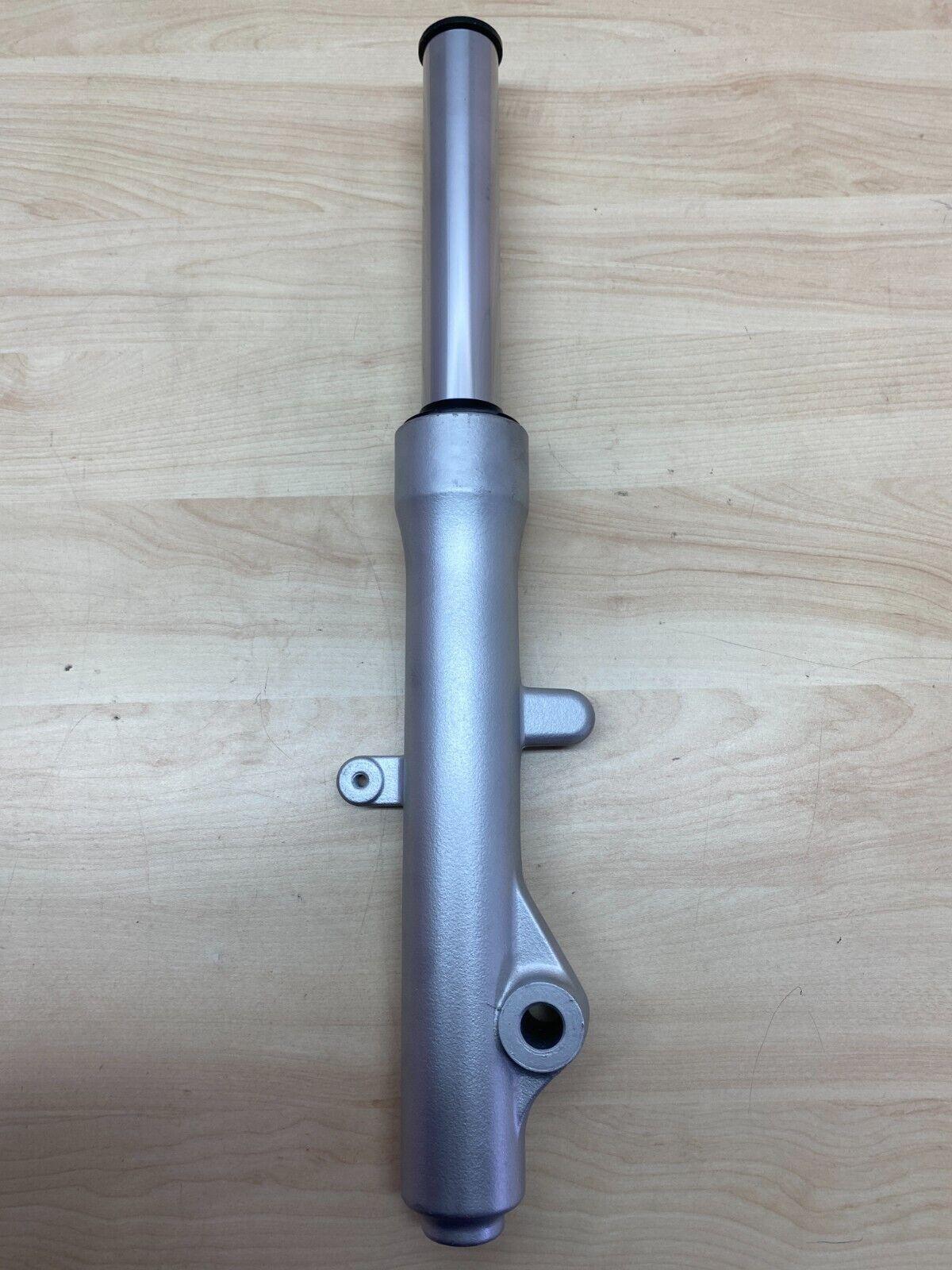 mv agusta supporto stelo e piedino destro originale cagiva raptor  800097543 - foto 1