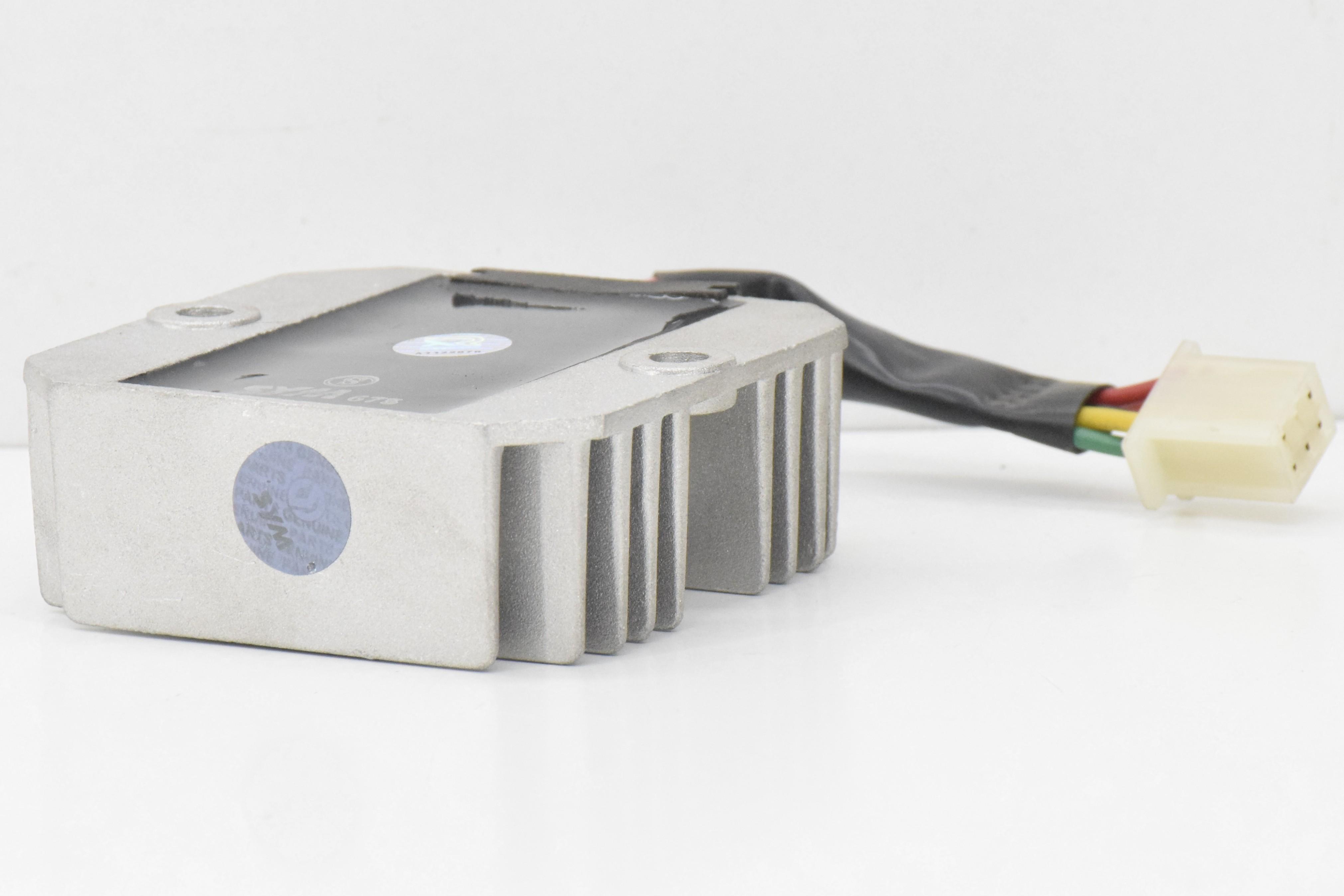 sym moto regolatore tensione raddrizzatore  originale sym 5 cavi-12v 31600m9q000 - foto 6