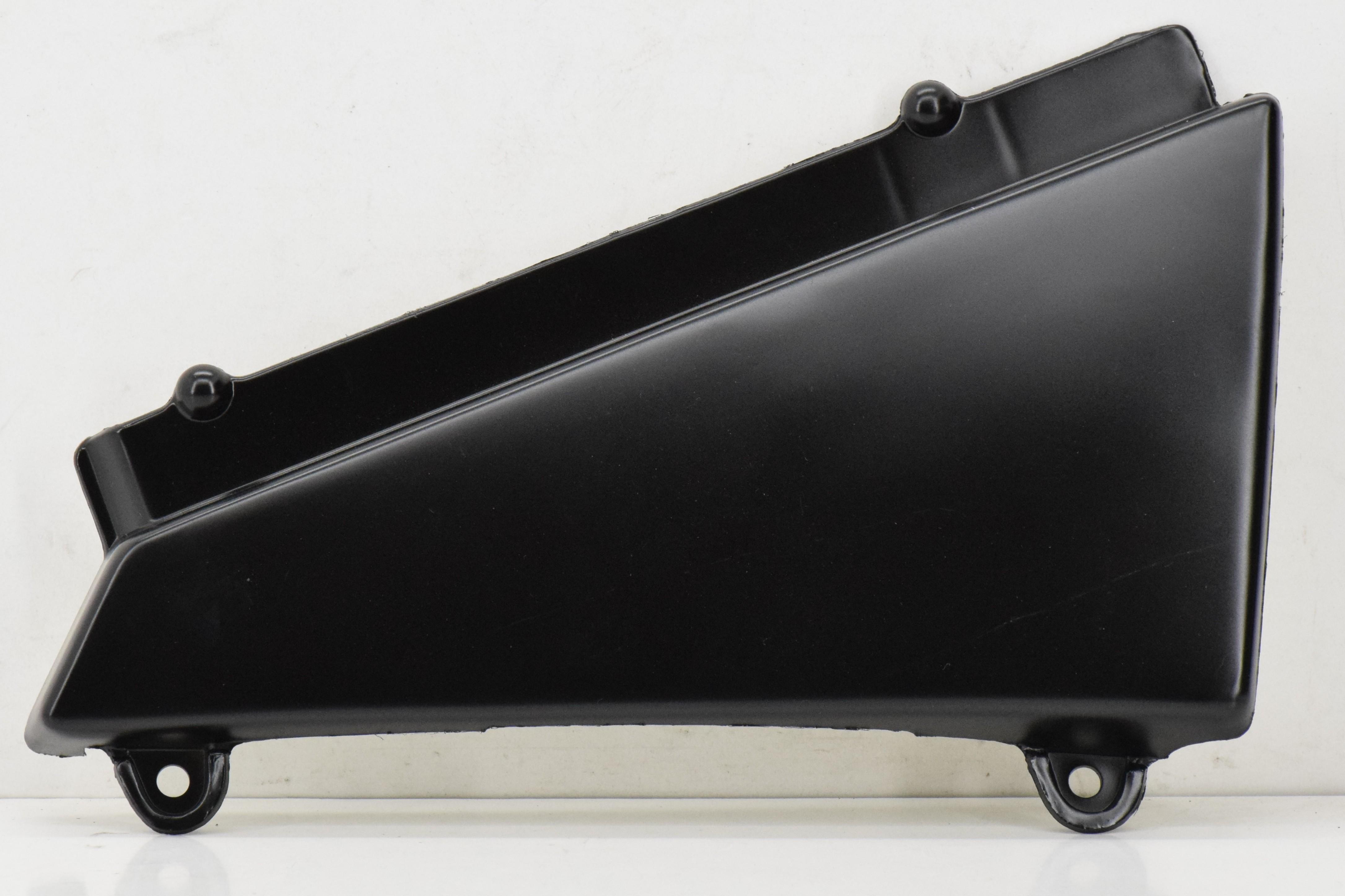 Fianchetto Laterale Pannello Sinistro Originale Yamaha XT 550 83 yamaha fianchetto laterale pannello sinistro originale yamaha xt 550 83 5y3217111098 - foto 1