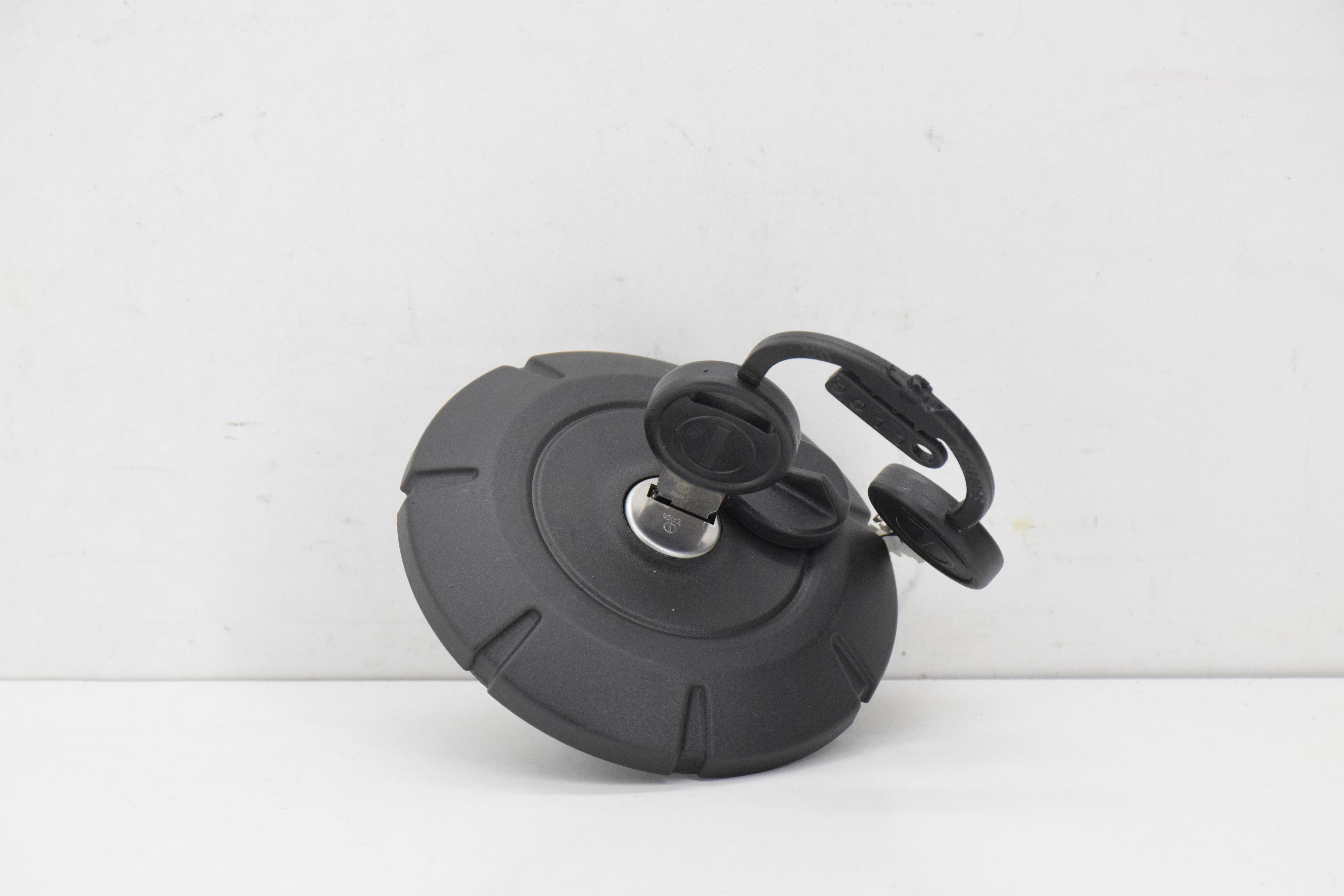 yamaha assieme tappo serbatoio benzina originale yamaha xt 125r 07 13df46100000 - foto 1