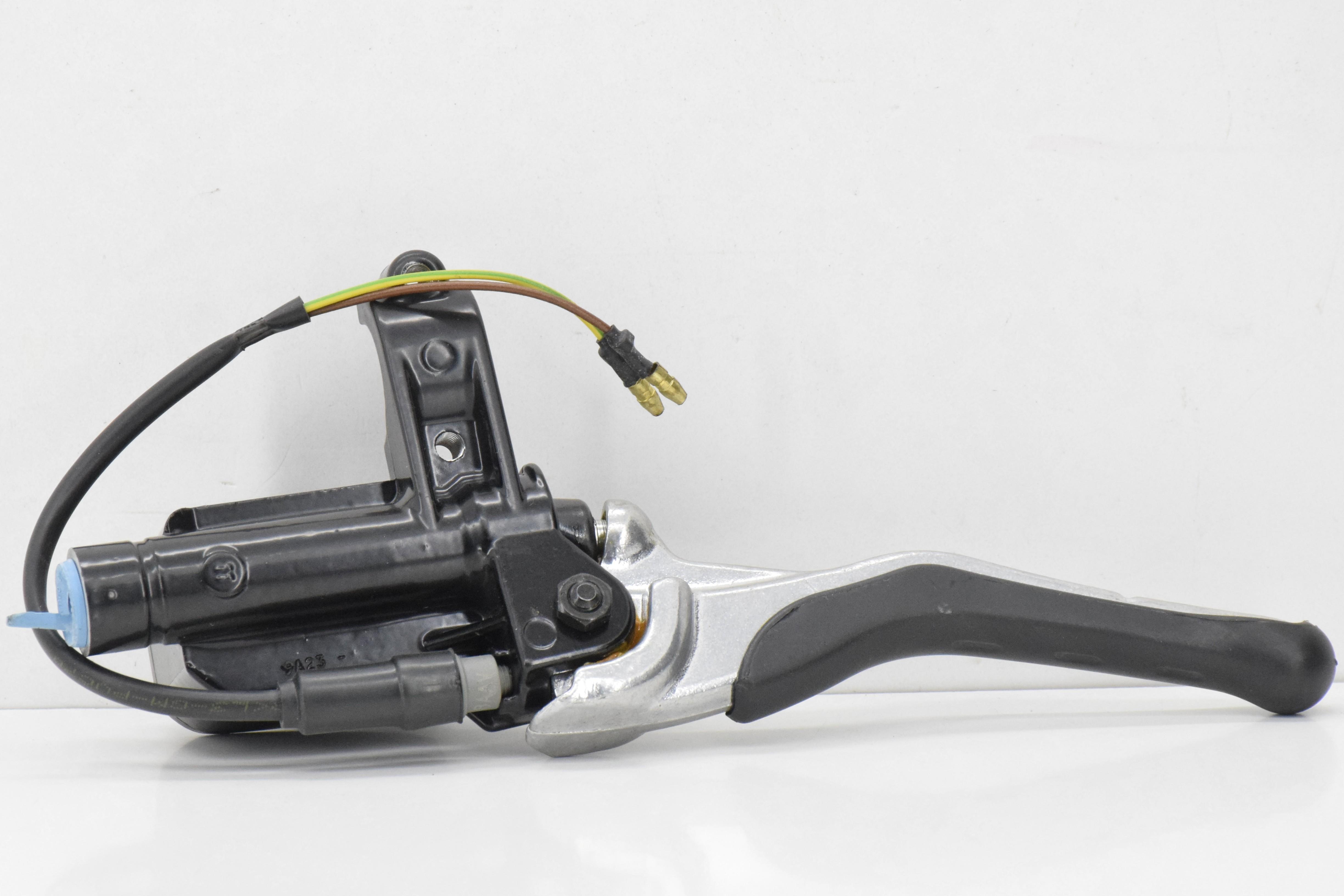 yamaha pompa freno anteriore originale yamaha aerox nitro 50 5brf583t0600 - foto 5