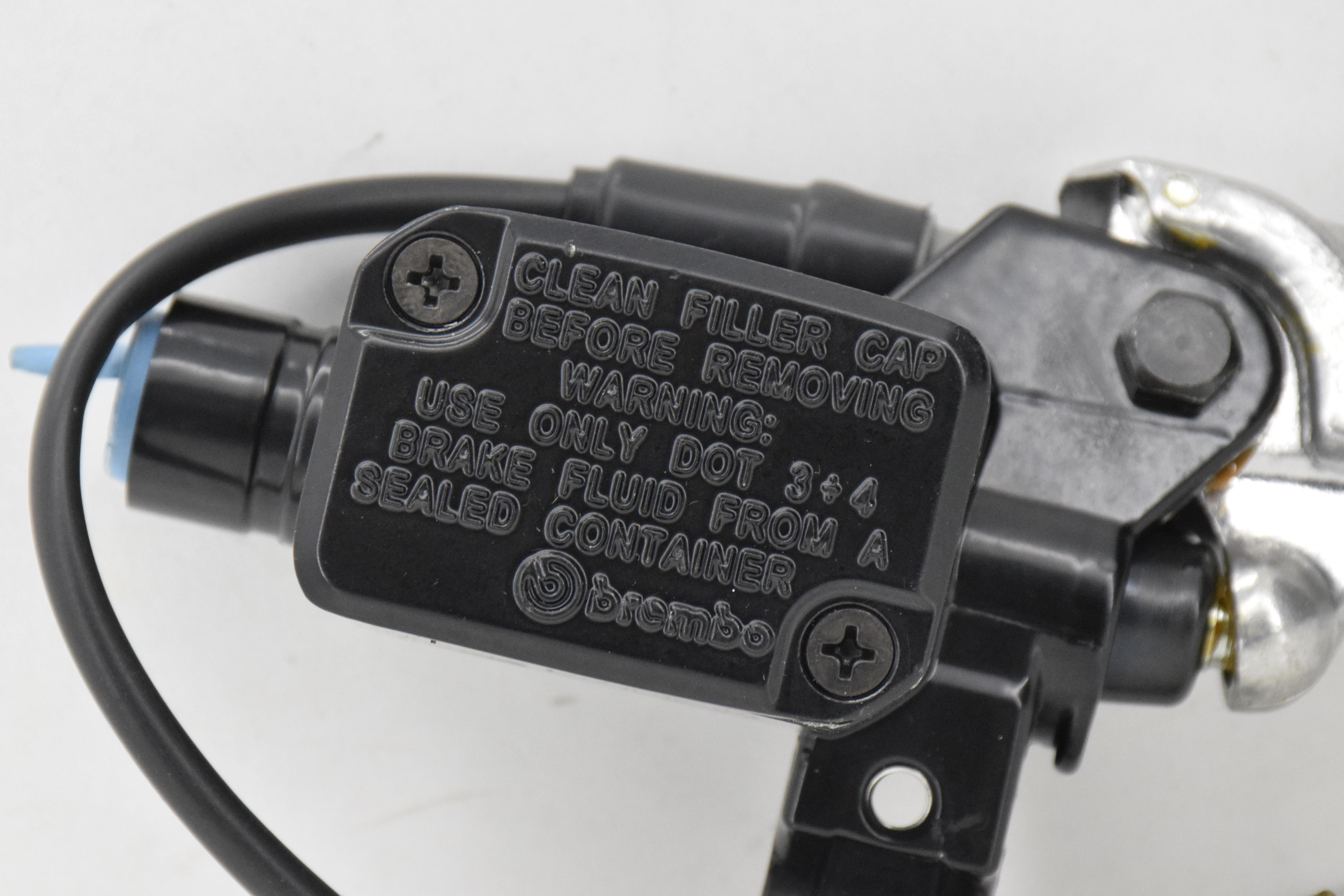 yamaha pompa freno anteriore originale yamaha aerox nitro 50 5brf583t0600 - foto 6