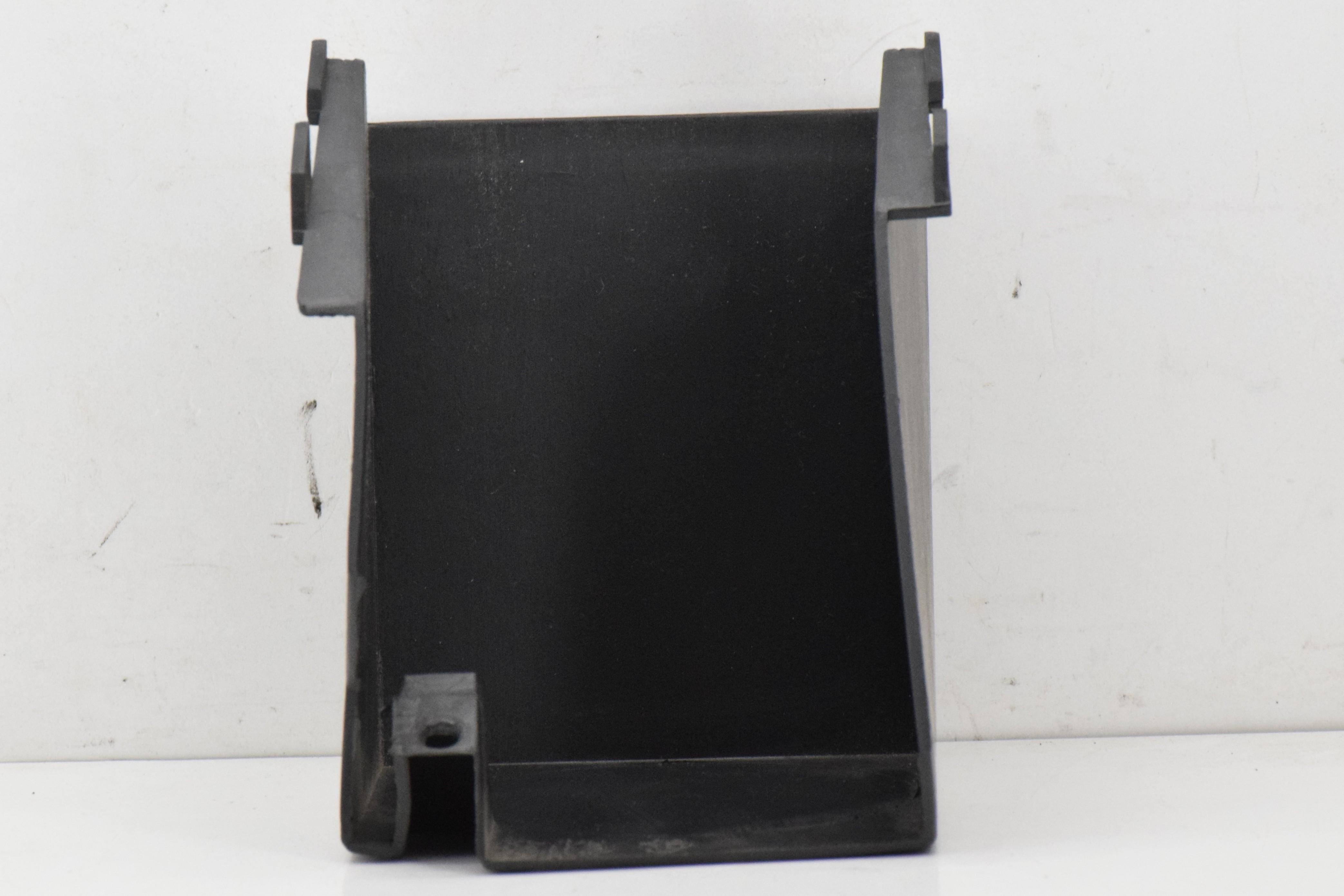 Coperchietto Sottosella Nero Originale Yamaha Skyliner YP 125 98 yamaha coperchietto sottosella nero originale yamaha skyliner yp 125 98 5dsf839k00 - foto 1