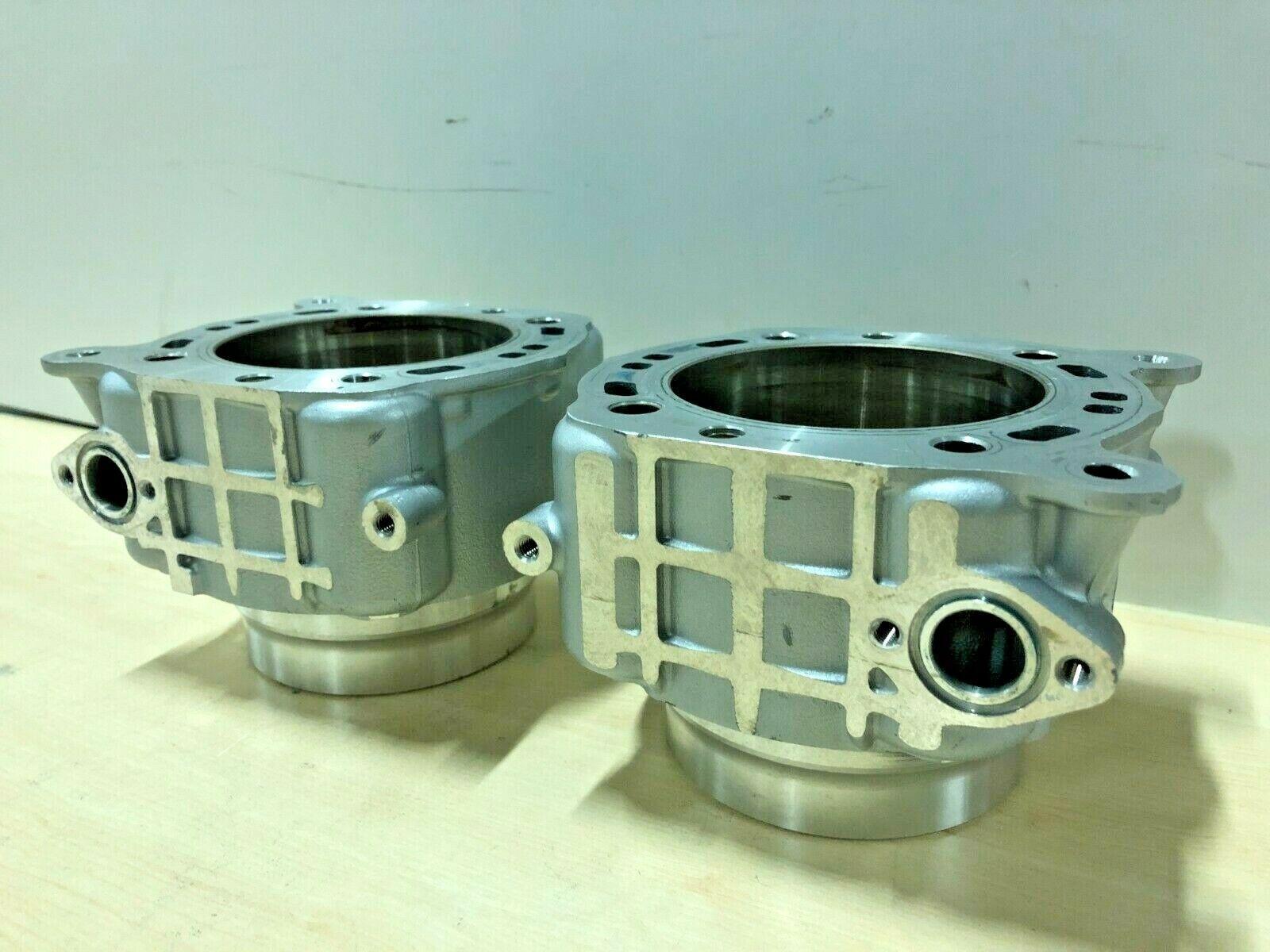 ducati coppia cilindri orizzontale e verticale per ducati 999/749 r 94 15 - foto 1