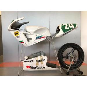 Set carene carbonio piu ruota originali moto gp - team  250 anno 1991