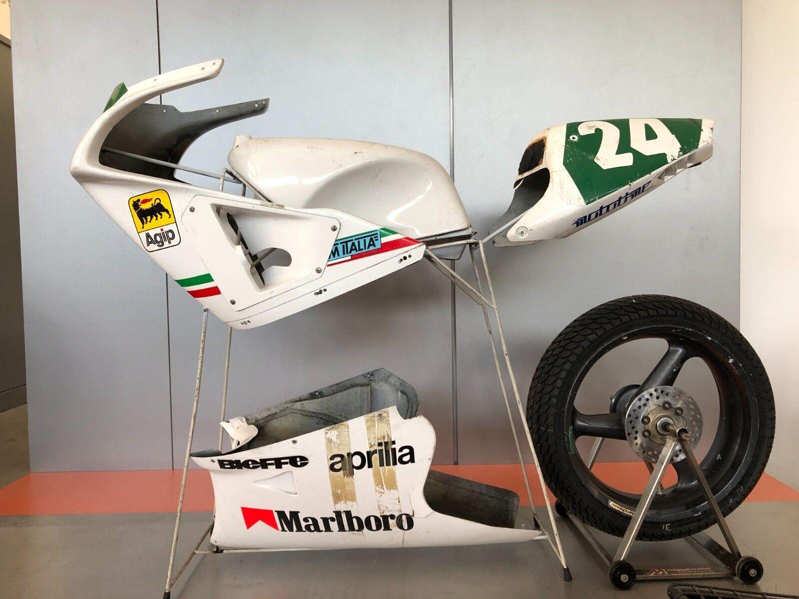 aprilia set carene carbonio piu ruota originali moto gp - team aprilia 250 anno 1991 - foto 1