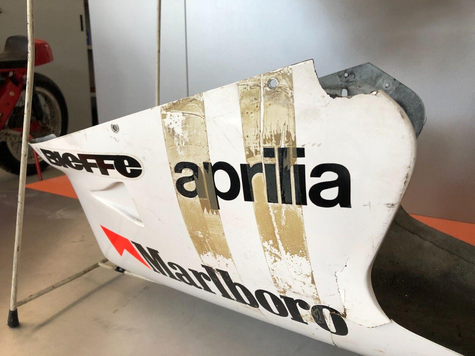 aprilia set carene carbonio piu ruota originali moto gp - team aprilia 250 anno 1991 - foto 6