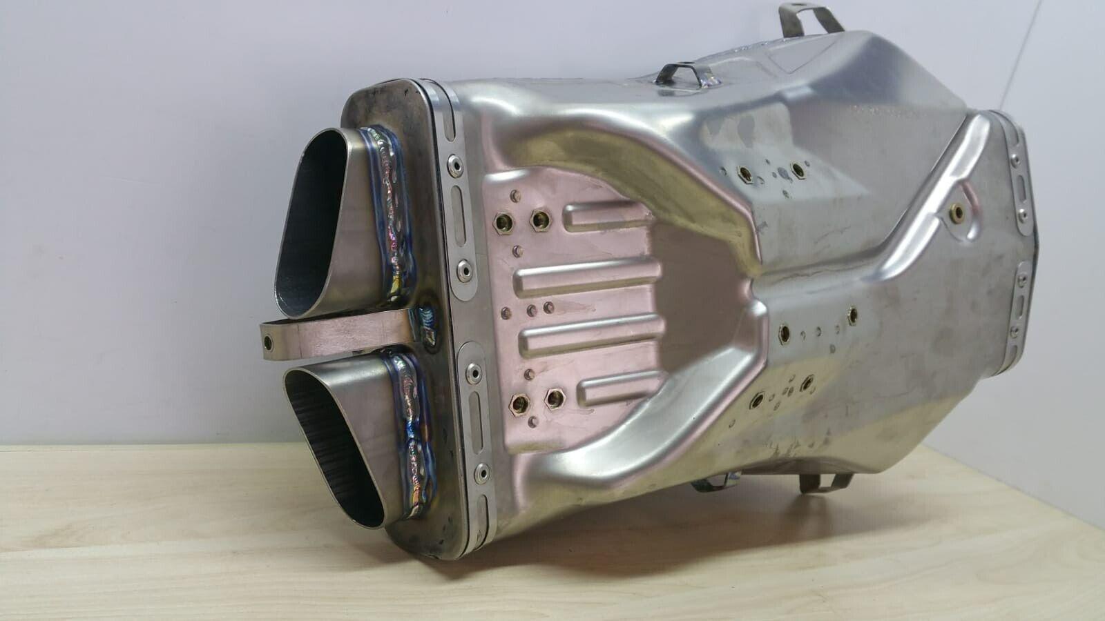 ducati scarico silenziatore in titanio ducati performance 749 999   96113203b - foto 3