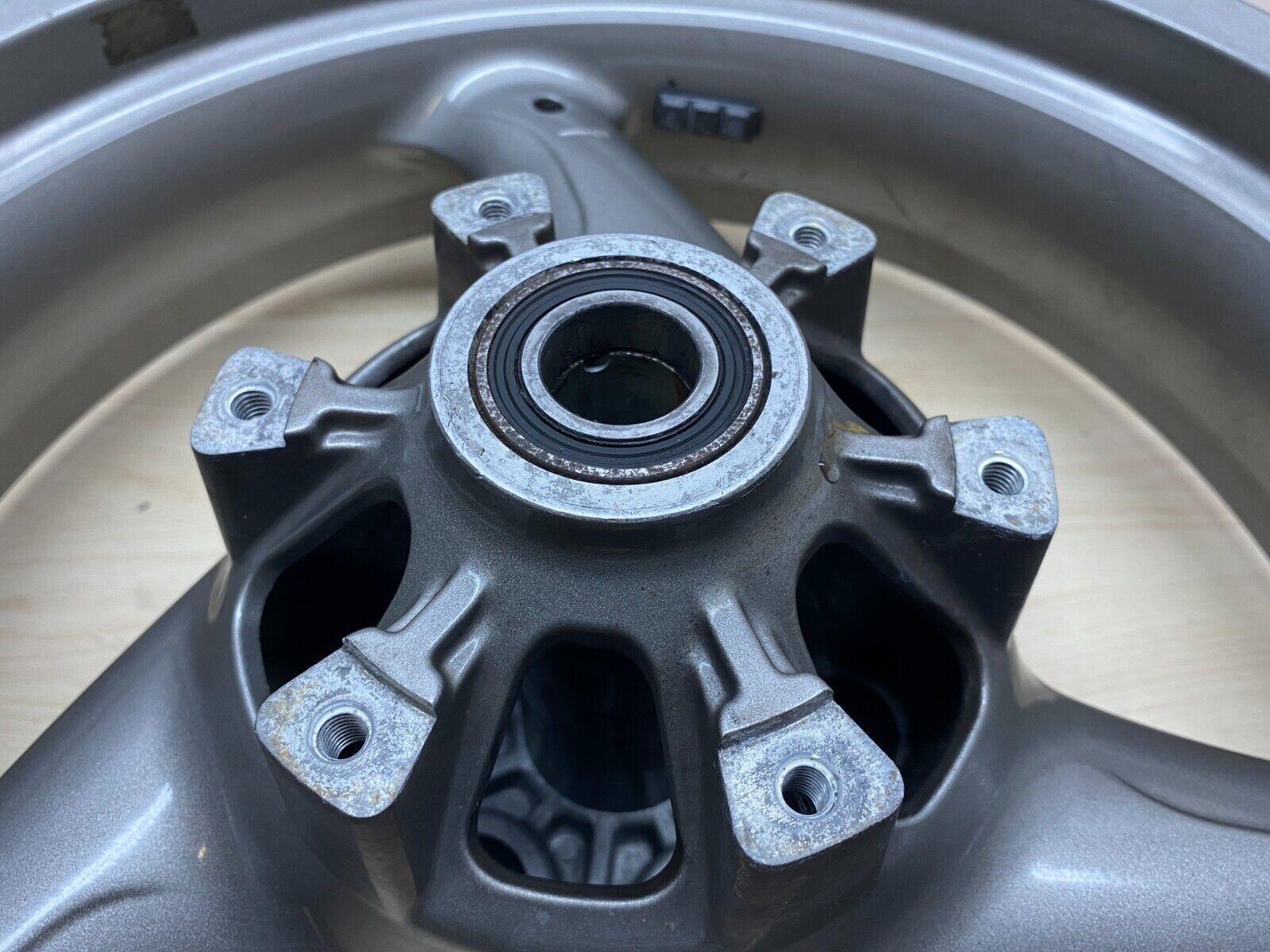 ducati ruota cerchio posteriore 17 4,5 grigio per ducati monster 400 600 750 - foto 5