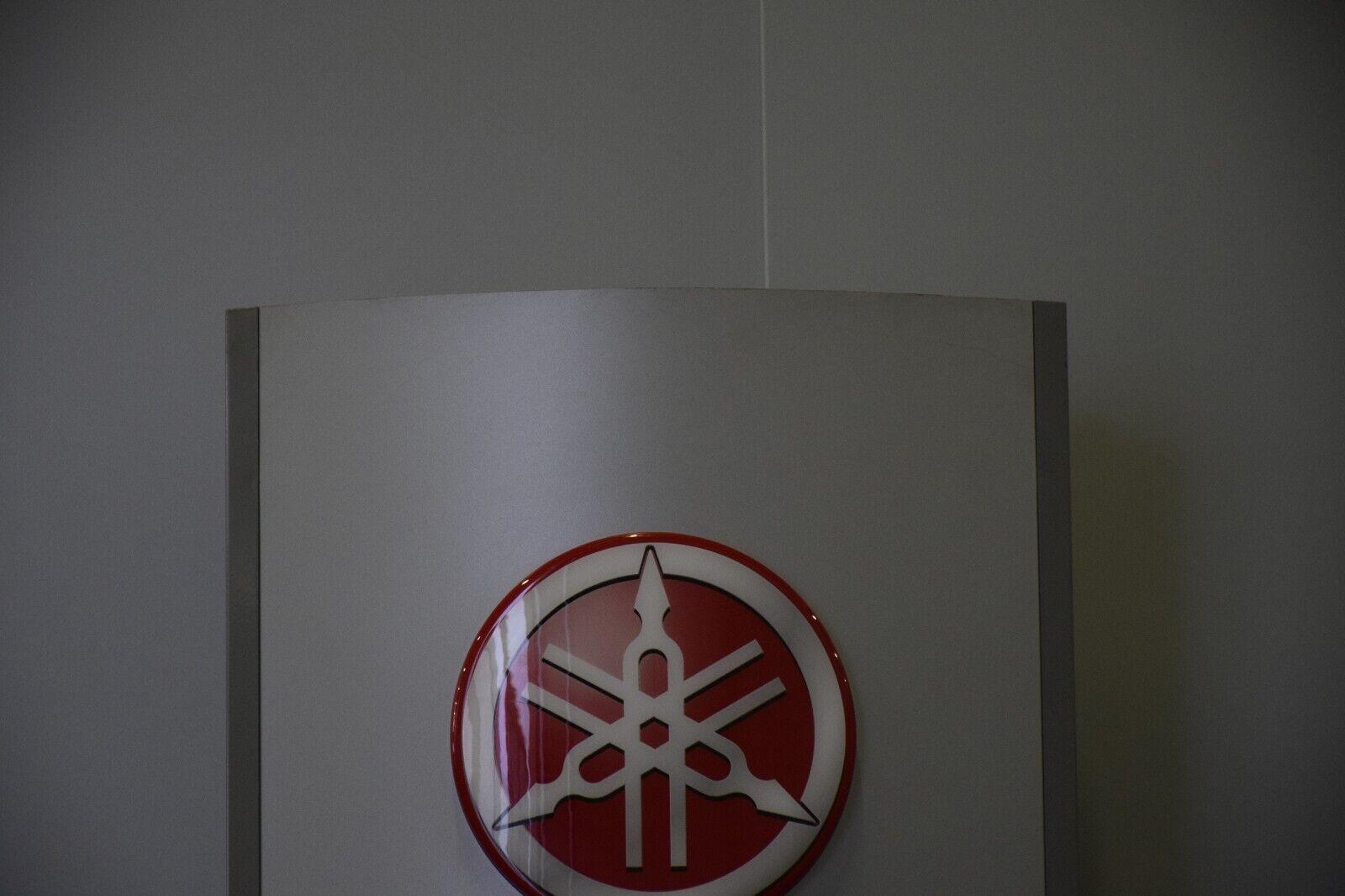 yamaha insegna pubblicitaria verticale luminosa yamaha da interno negozio / collezione - foto 6