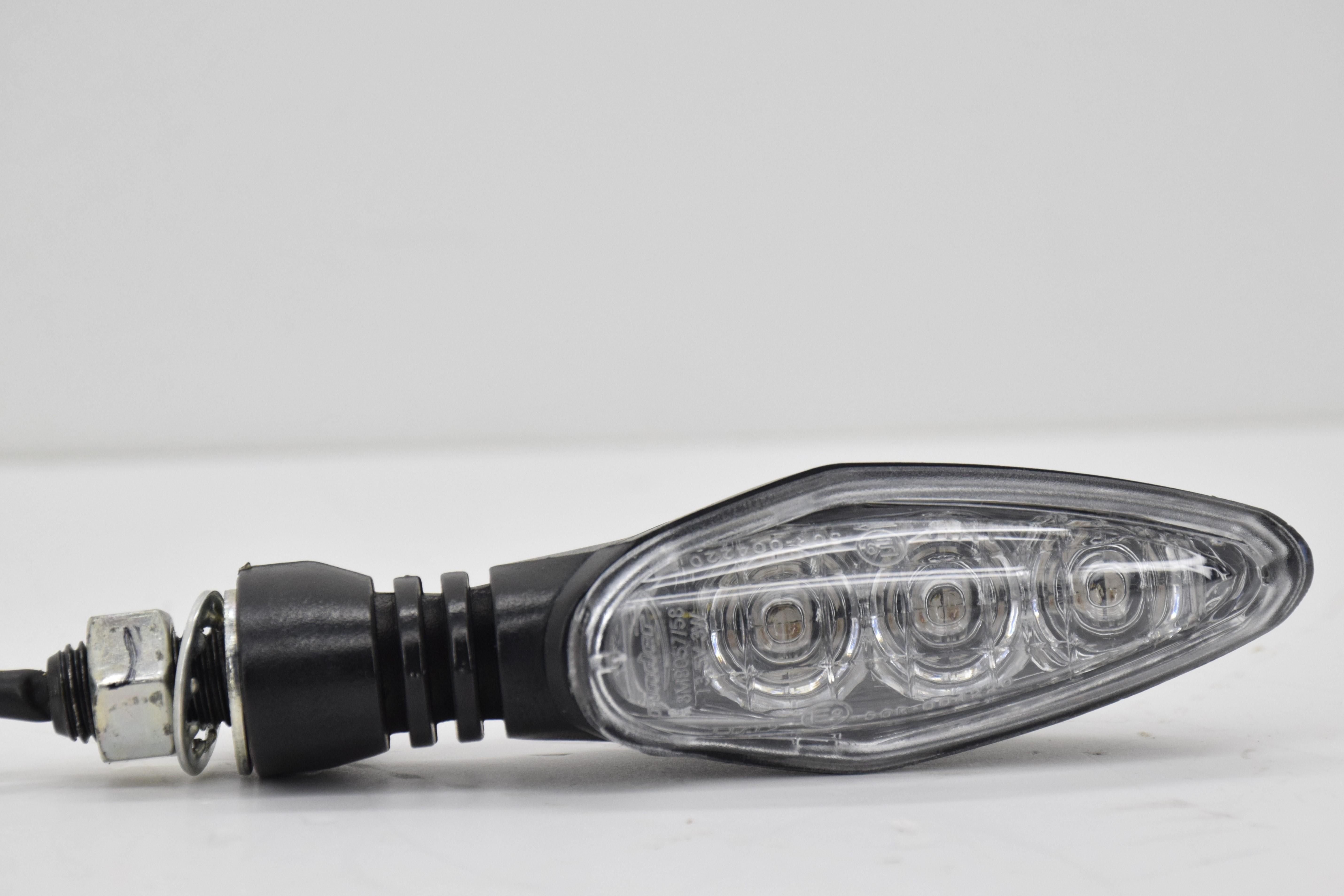 ktm freccia anteriore sinistra / posteriore destra 13,5v 3w ktm duke 125 91214025000 - foto 2