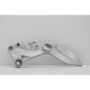 Supporto pedana pilota anteriore destra originale  duke 125 90103039000