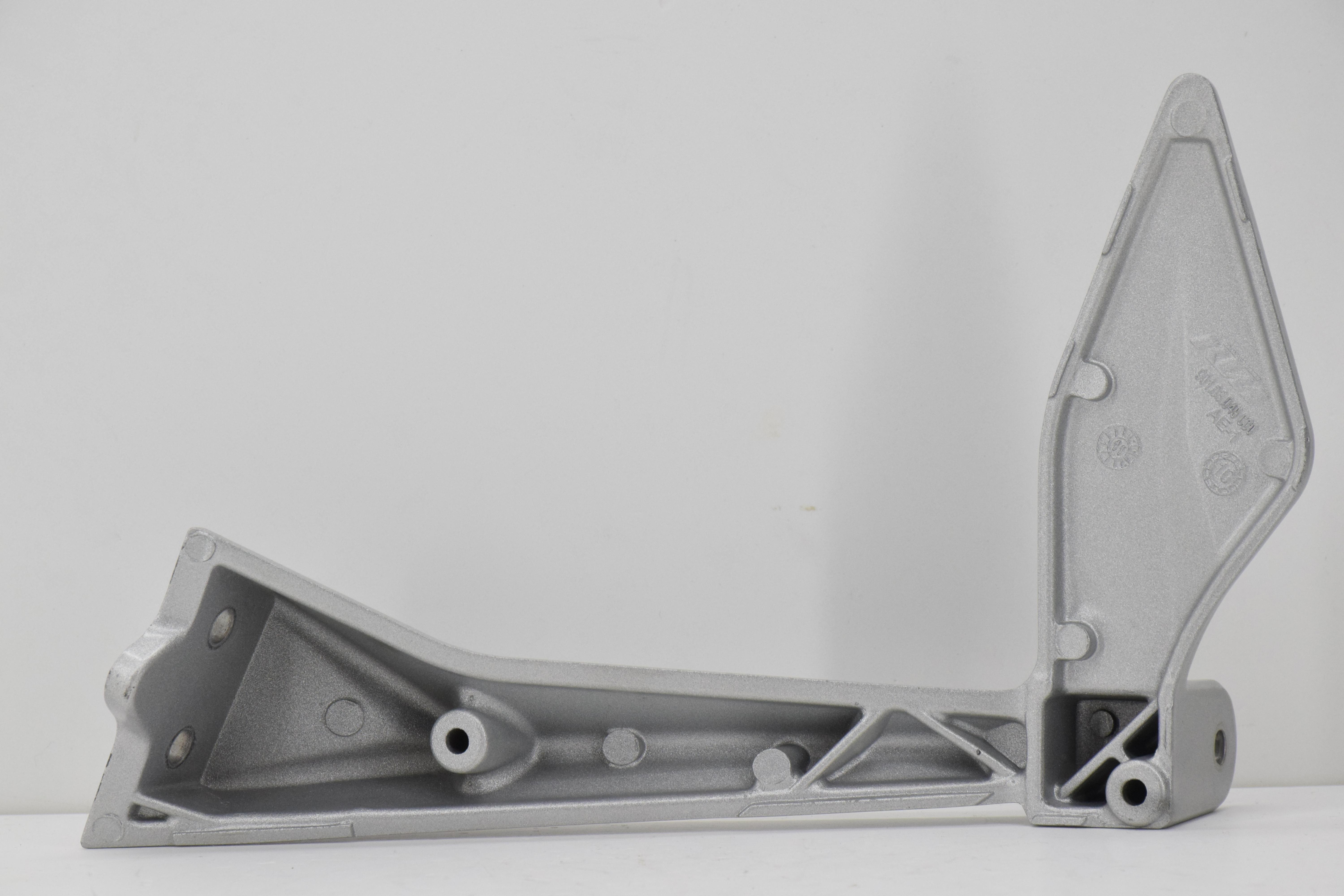  supporto pedana posteriore destra ktm duke 125 200 250 390 90103049000 - foto 2