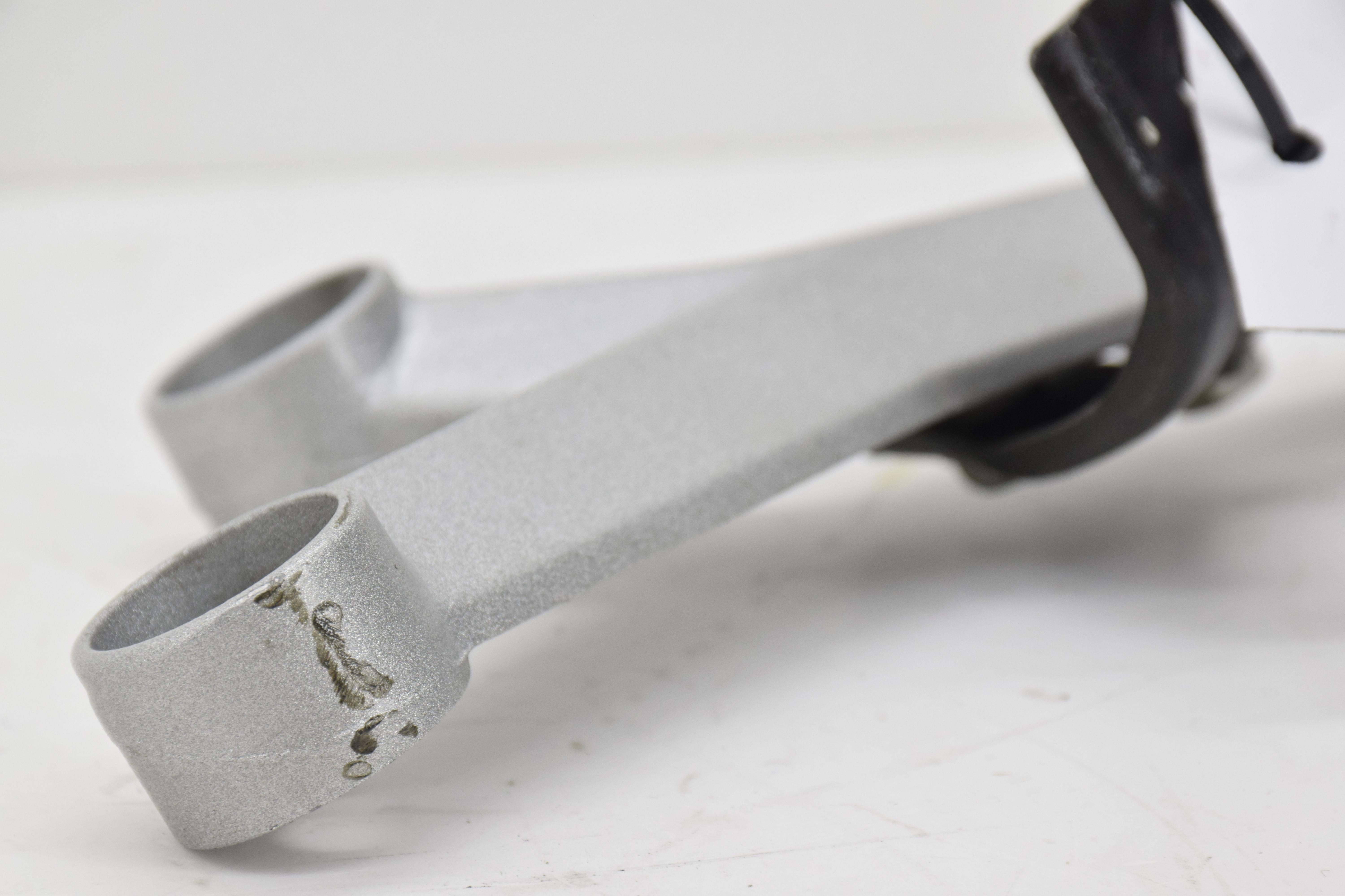 ktm staffa supporto motore originale ktm duke125 2012 - foto 4