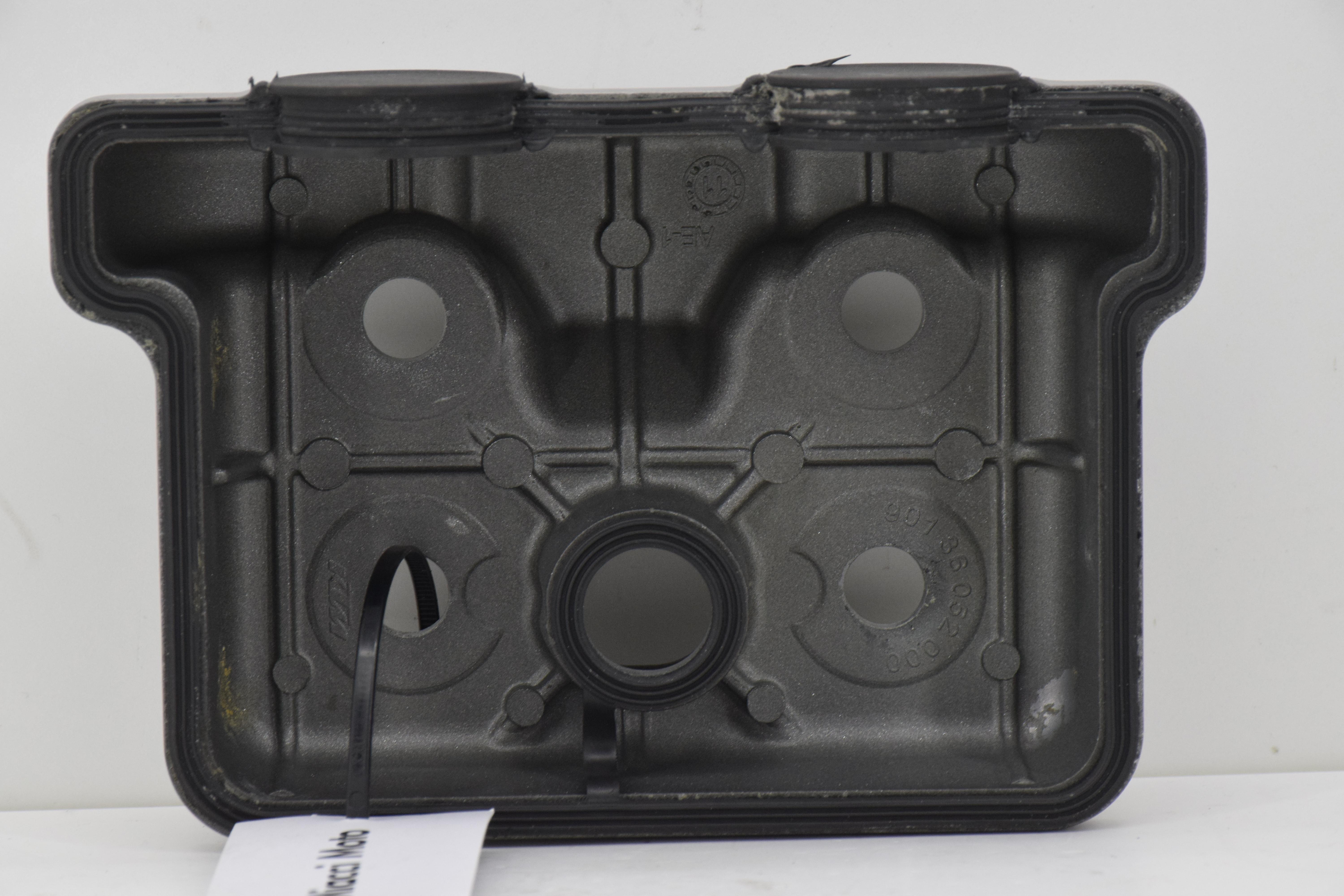 ktm coperchio punterie originale ktm duke 125 2012 90136052000 - foto 4