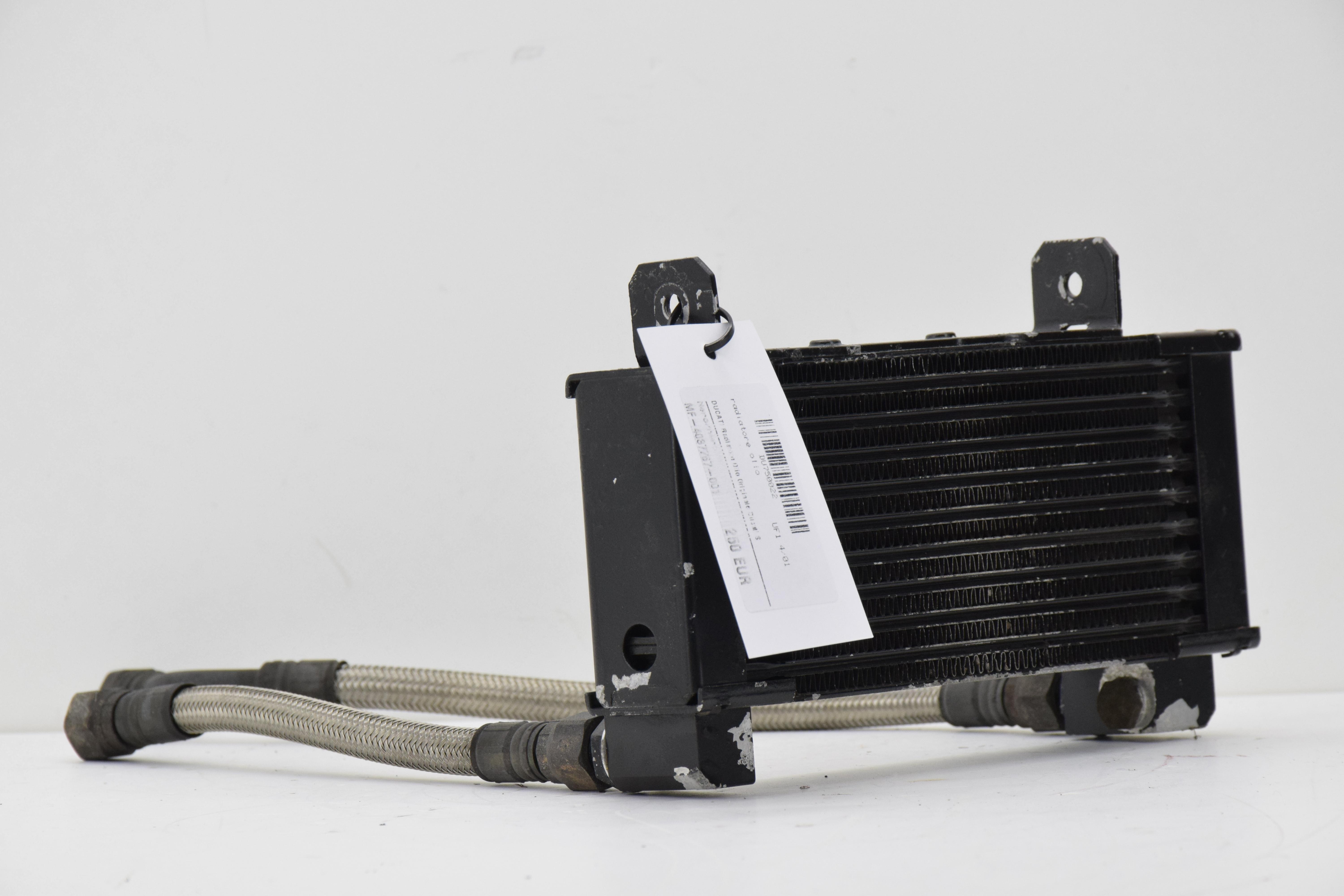 ducati radiatore olio originale ducati ss 900 750 600 54840221a - foto 1
