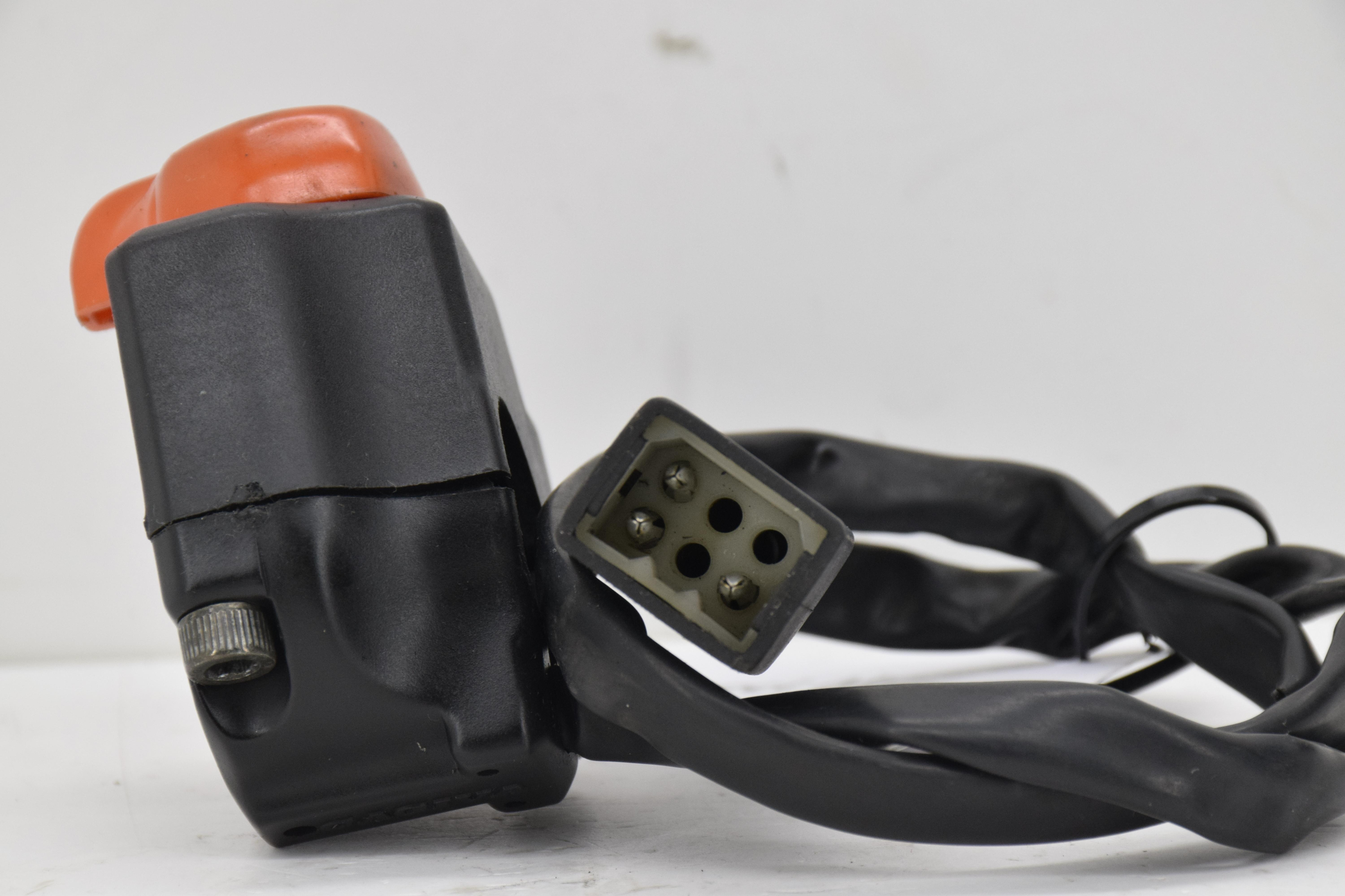 ducati commutatore on-off destro ducati 900 750 ss 65040021a - foto 3